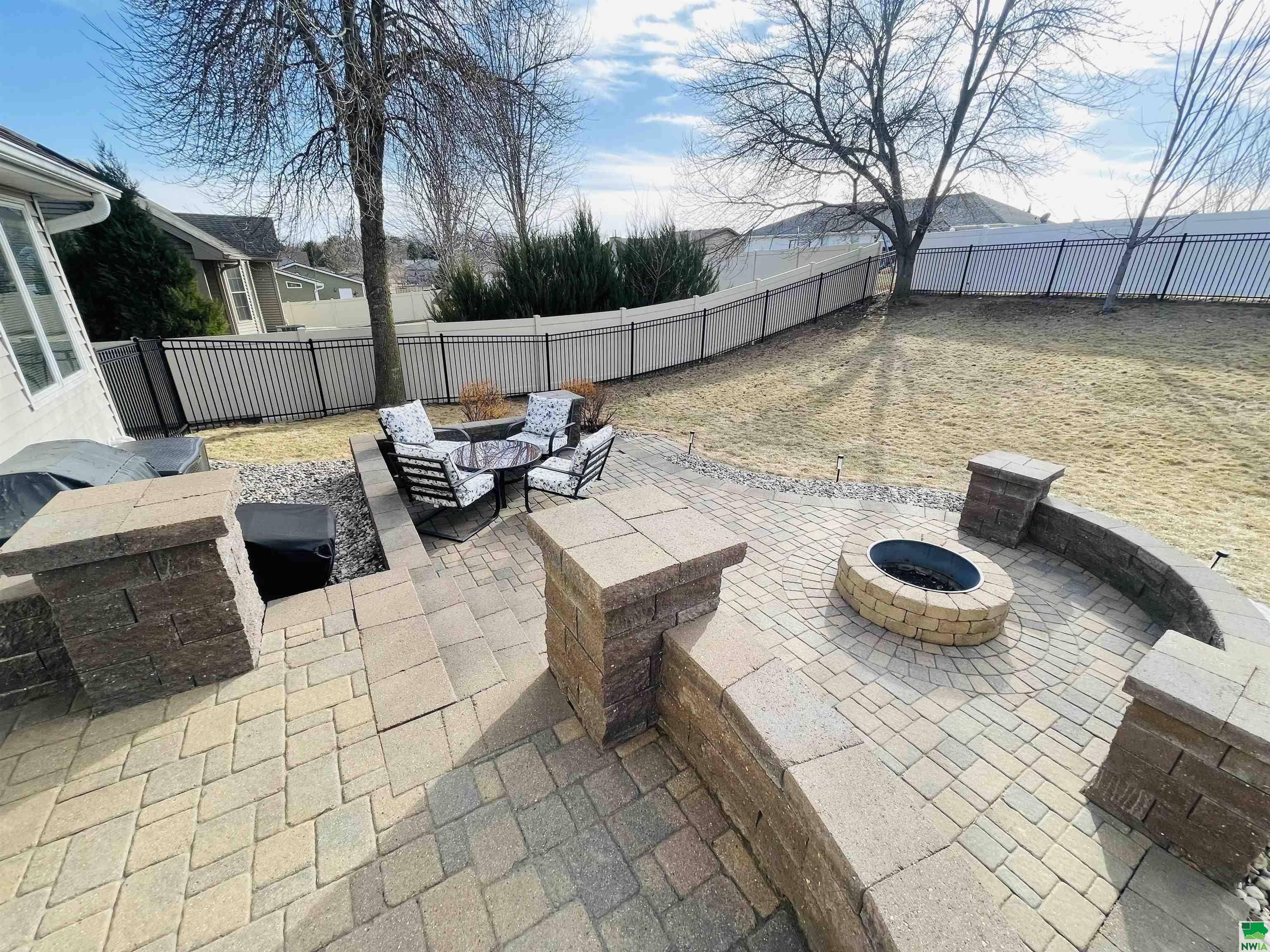 MLS #827970