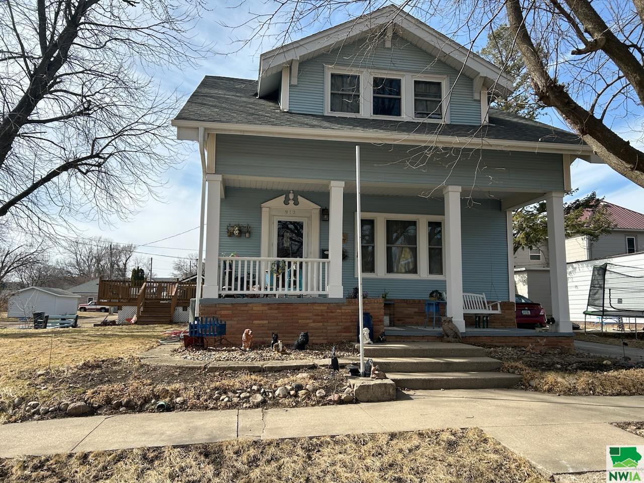 912 7th Avenue, Sheldon, IA 51201 