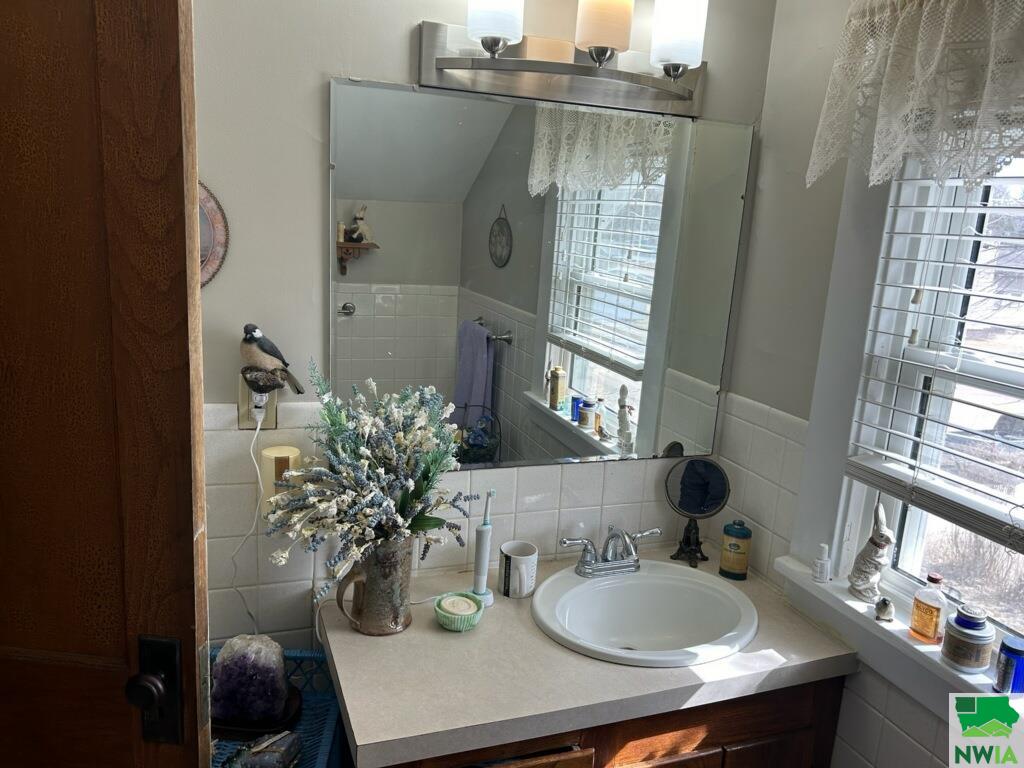 MLS #827976
