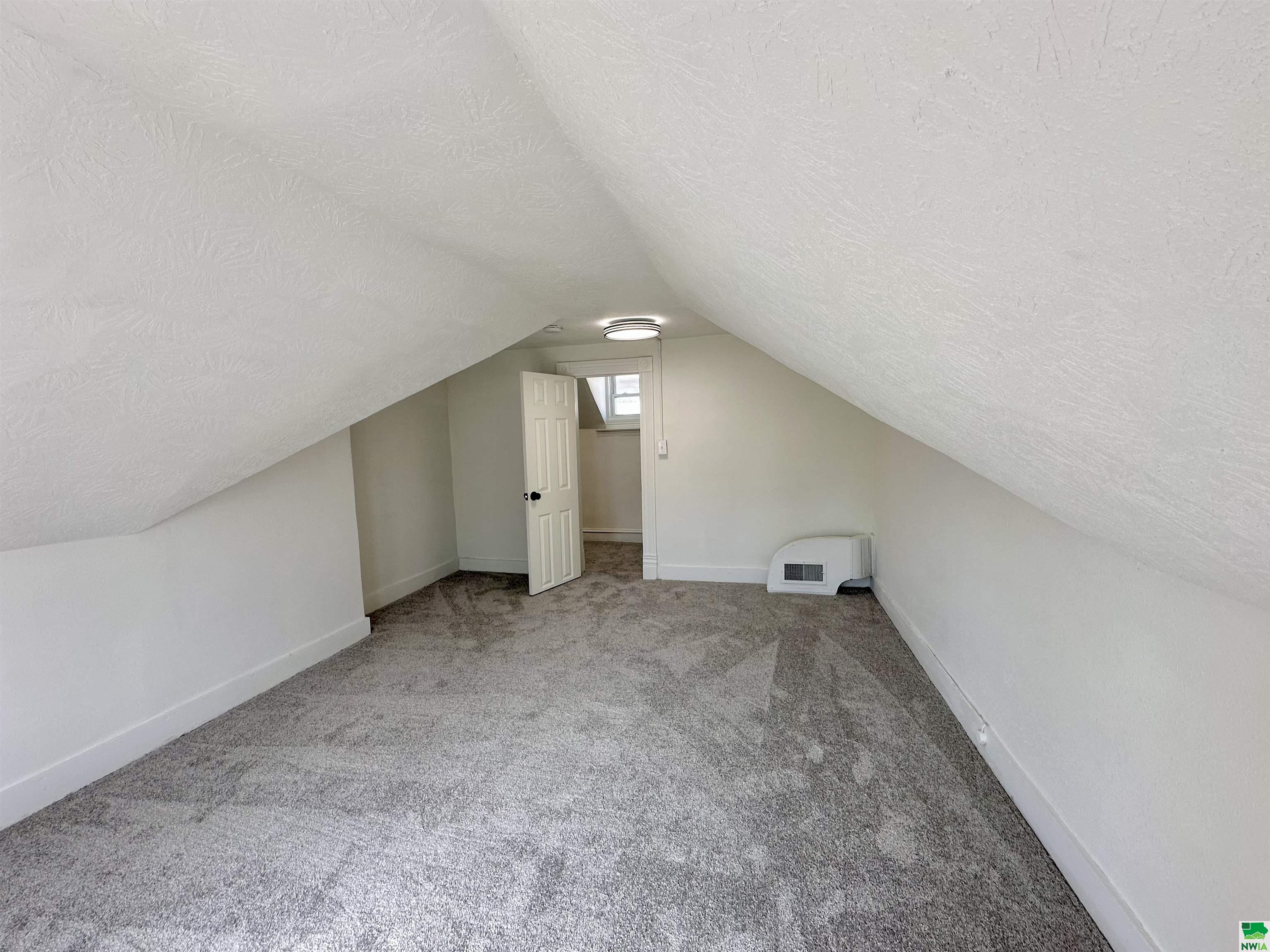 MLS #827979