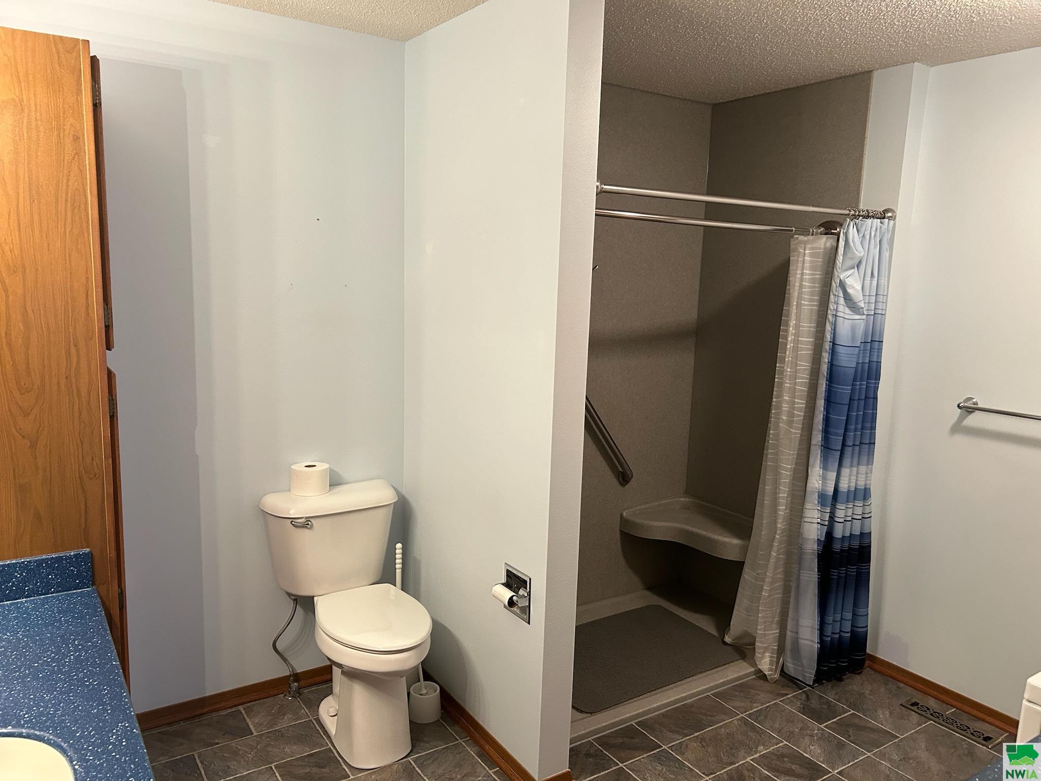 MLS #827982