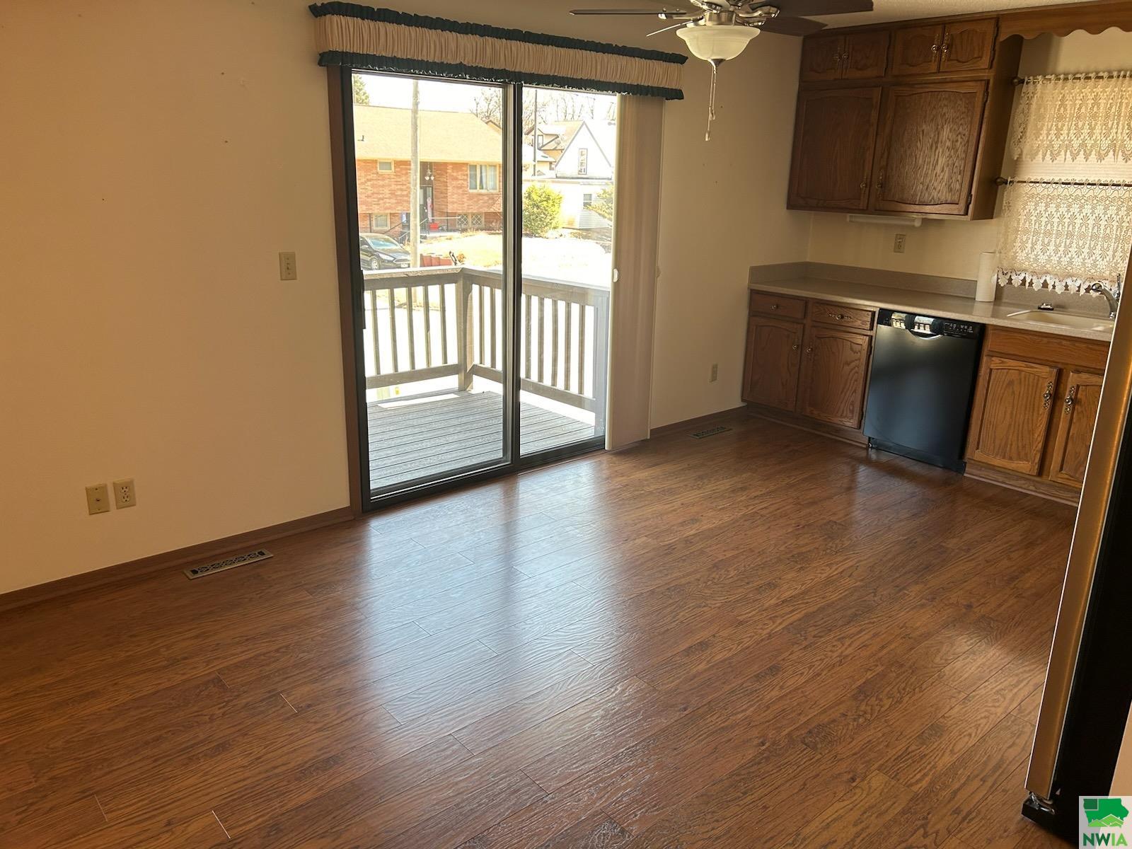 MLS #827982