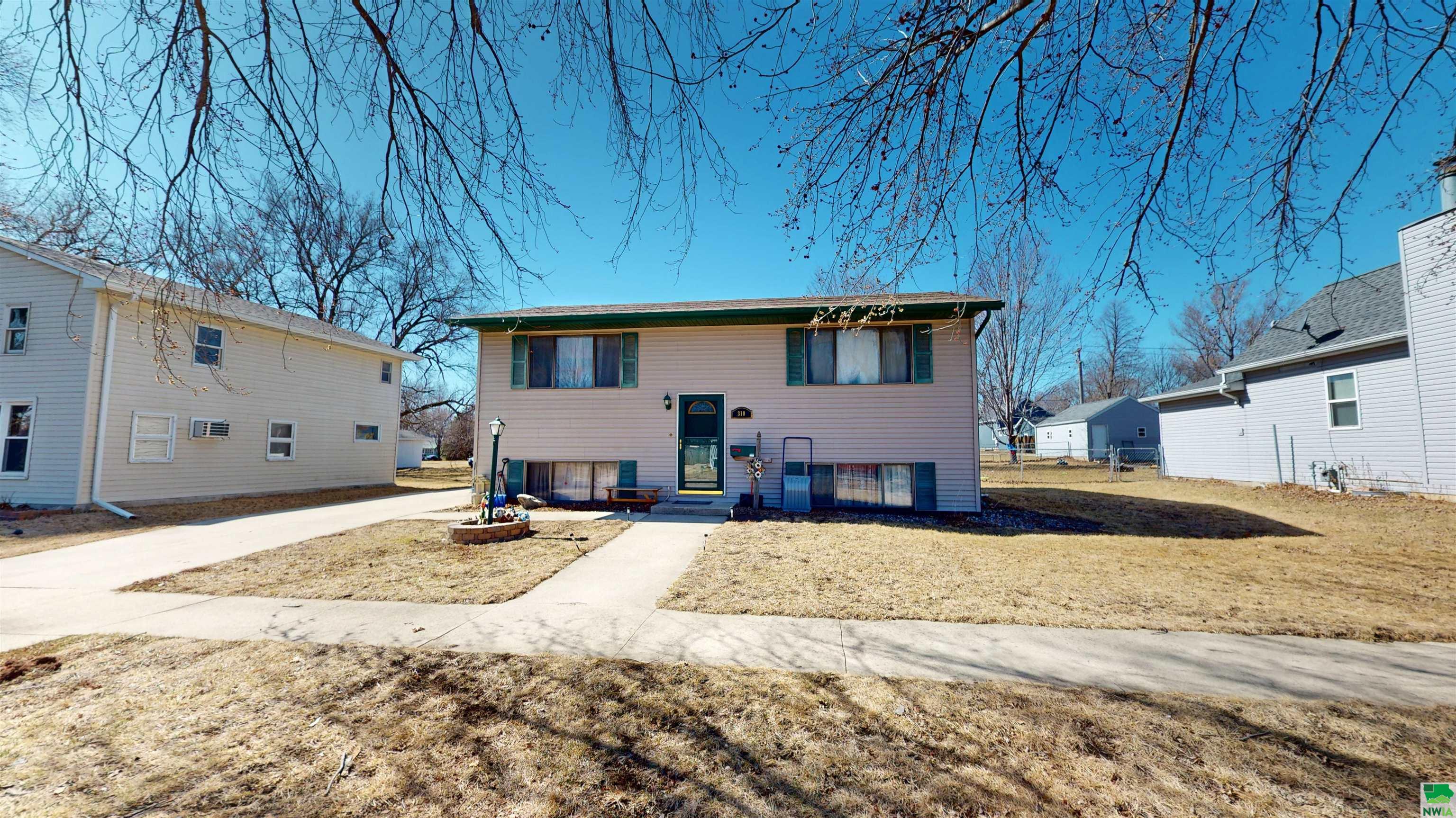 310 BUENA VISTA ST, Alta, IA 51002 