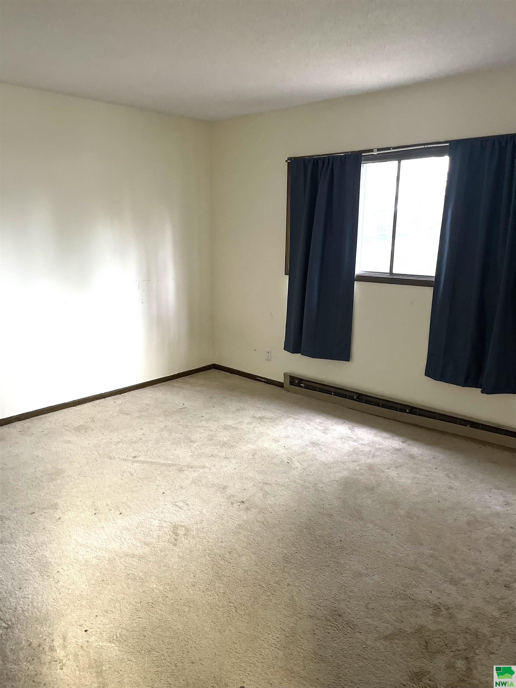MLS #827988