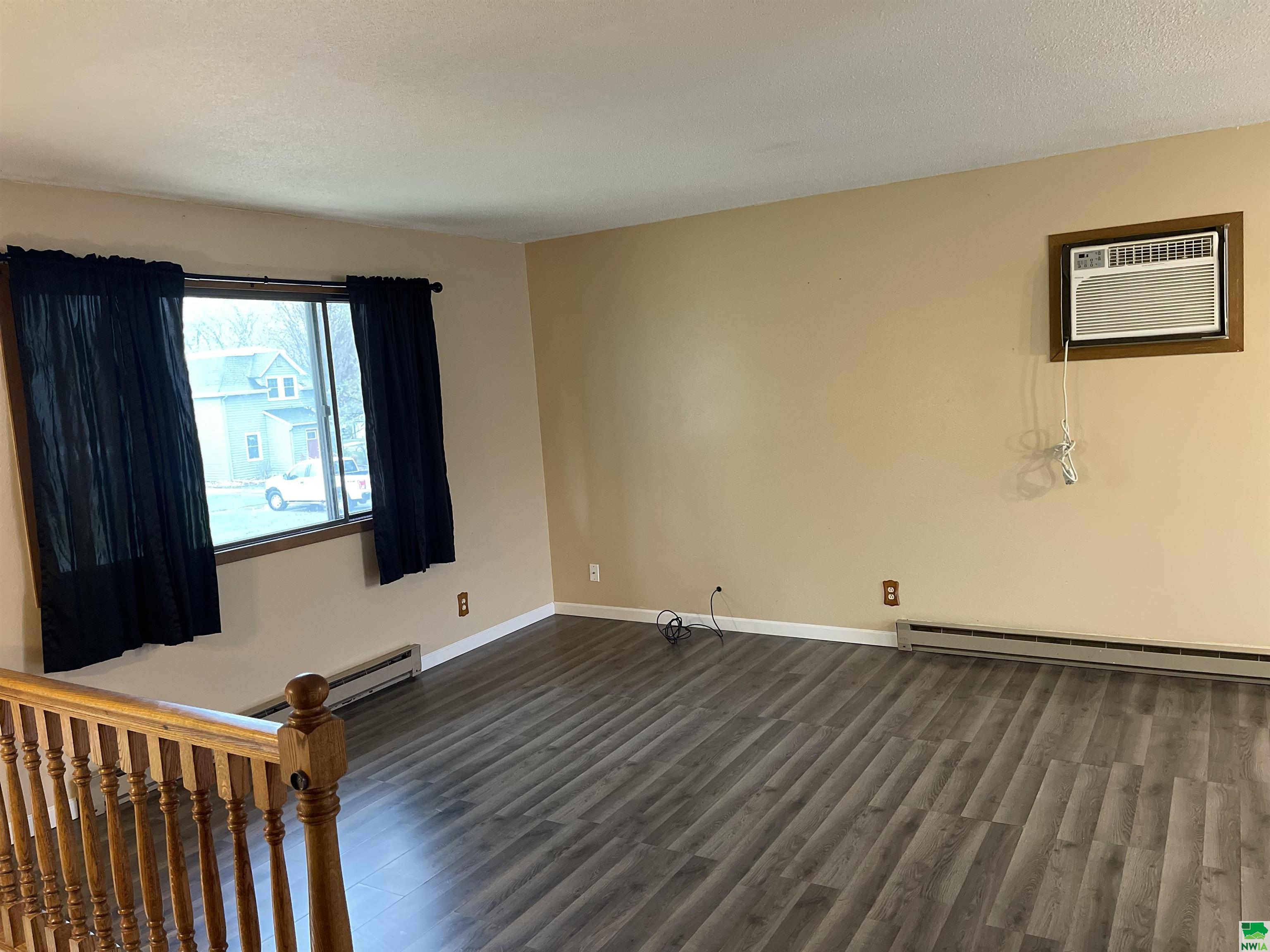MLS #827988