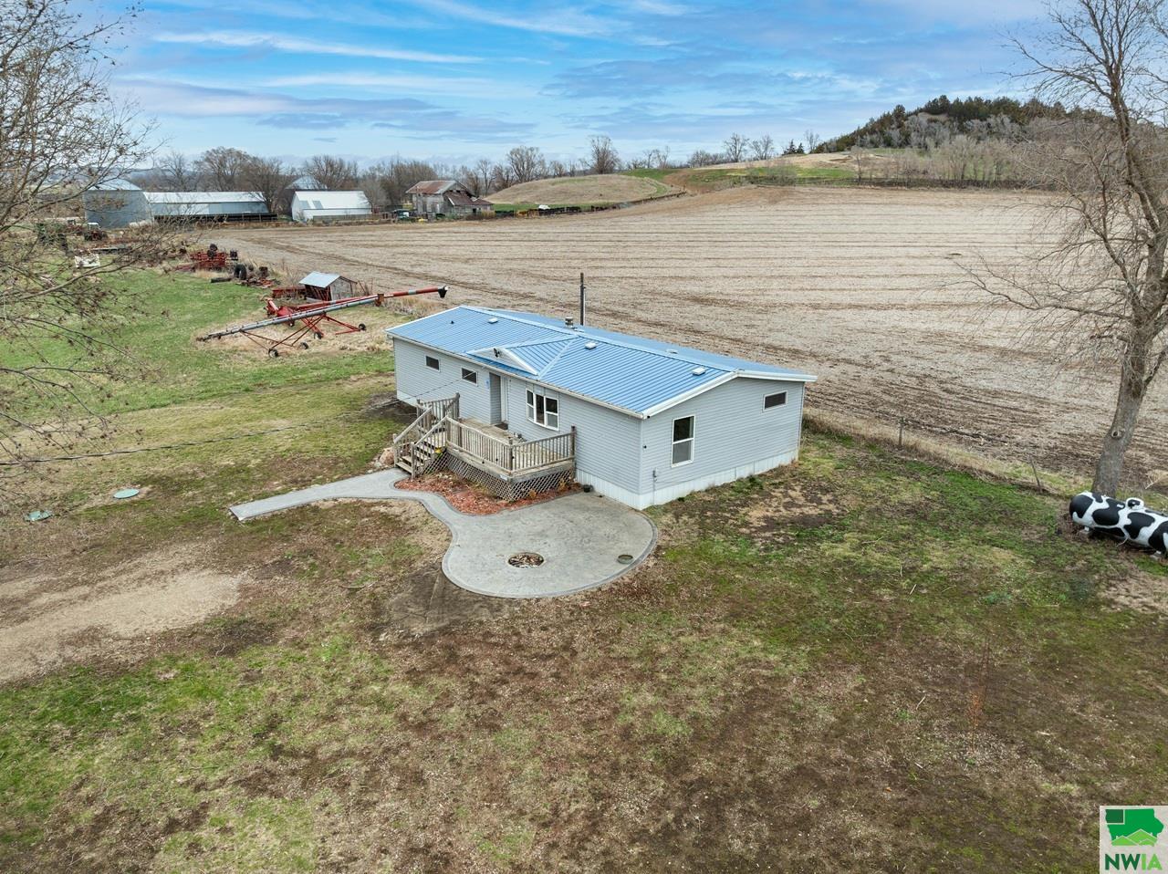 30596 CO HWY E 16, Castana, IA 51010 
