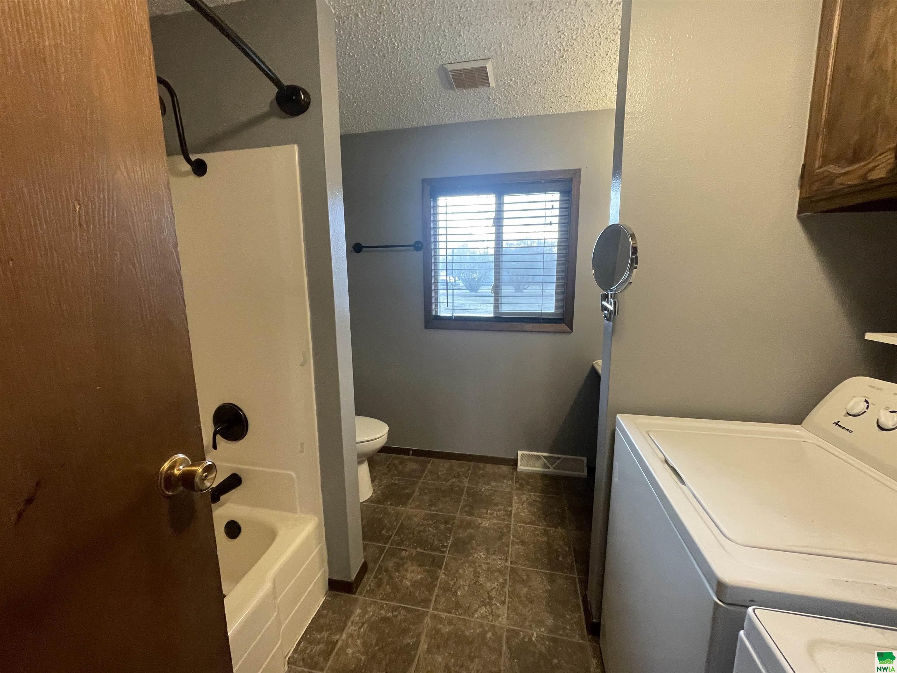MLS #827995