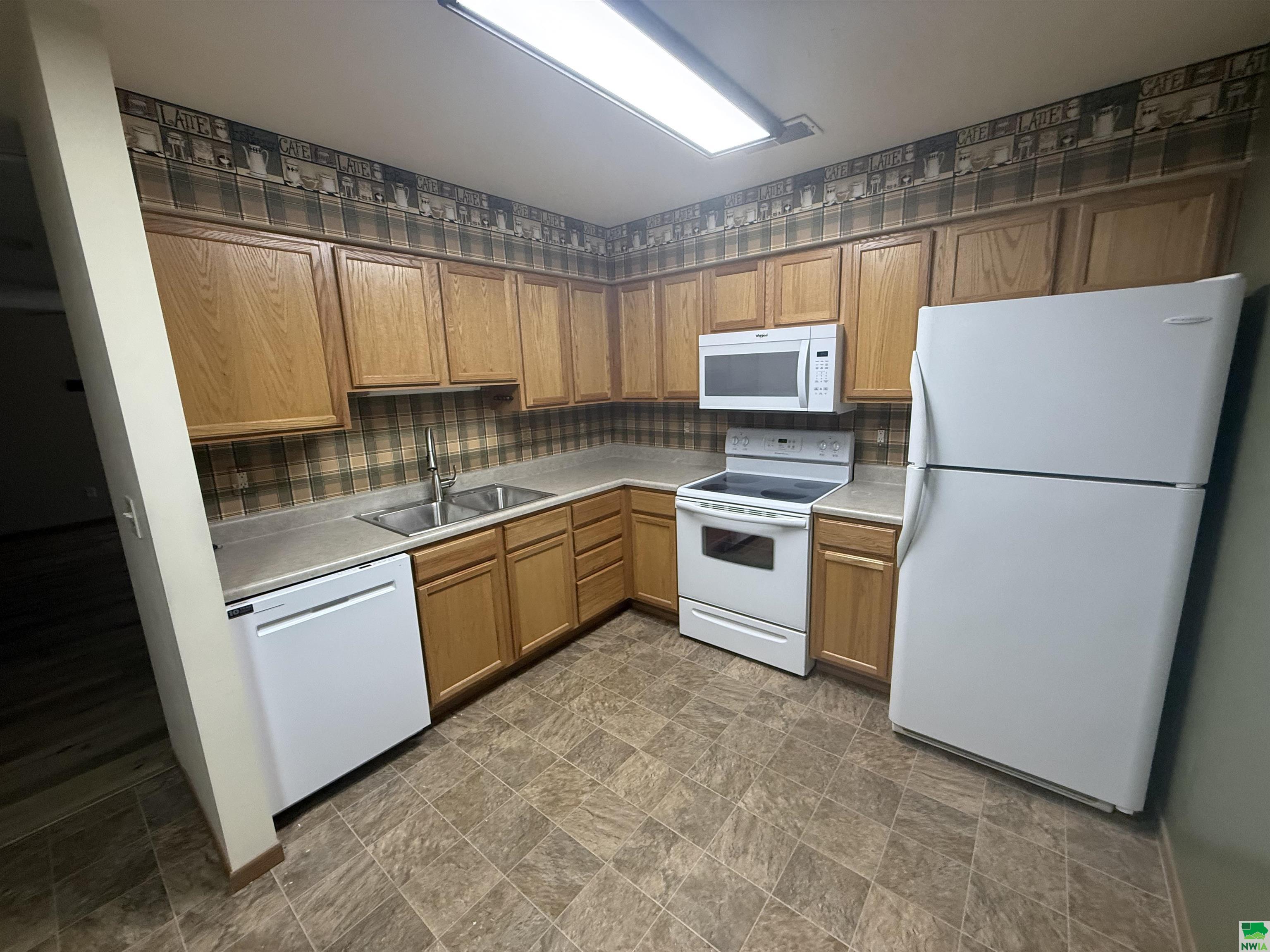 MLS #827999