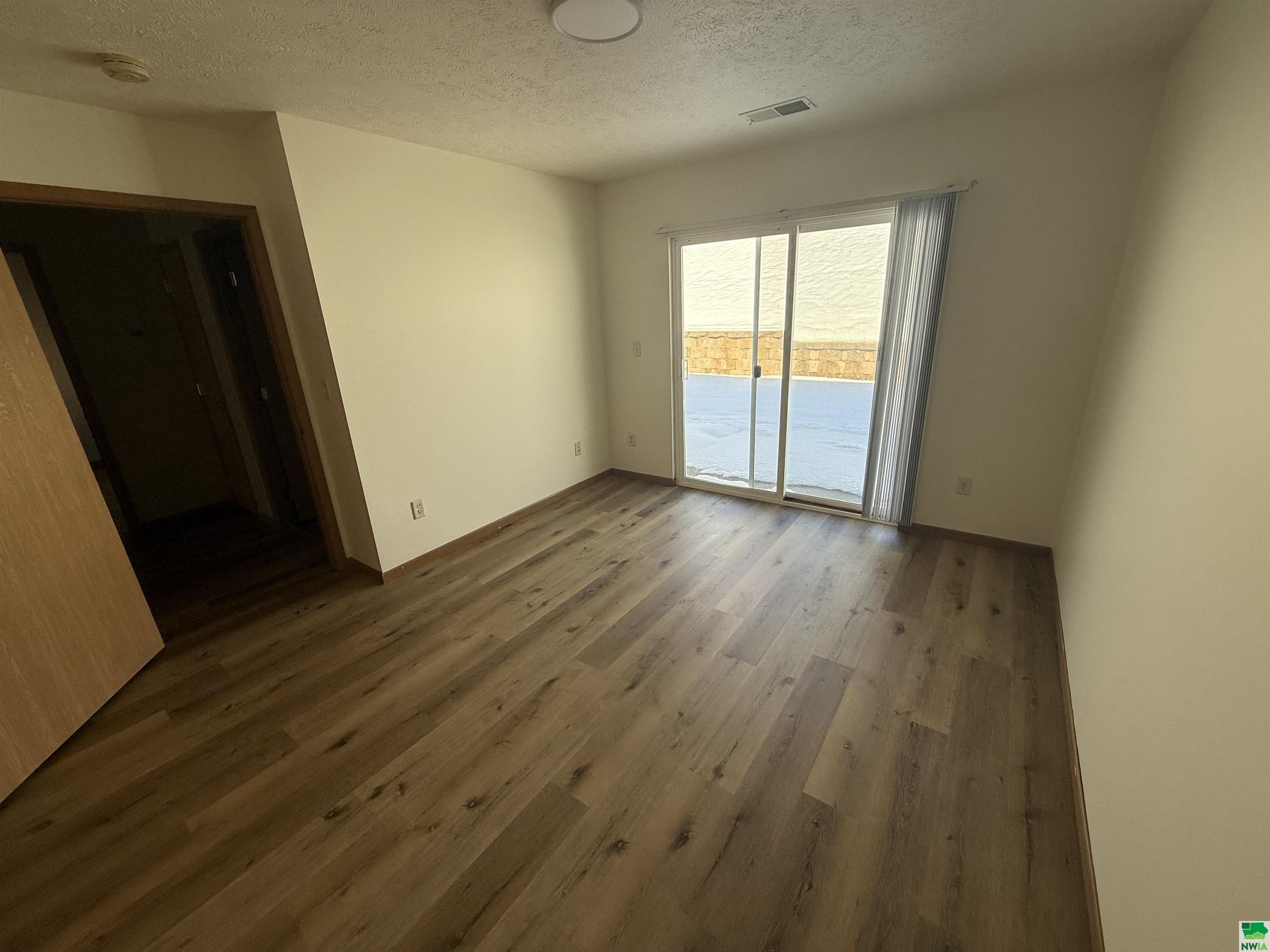 MLS #827999