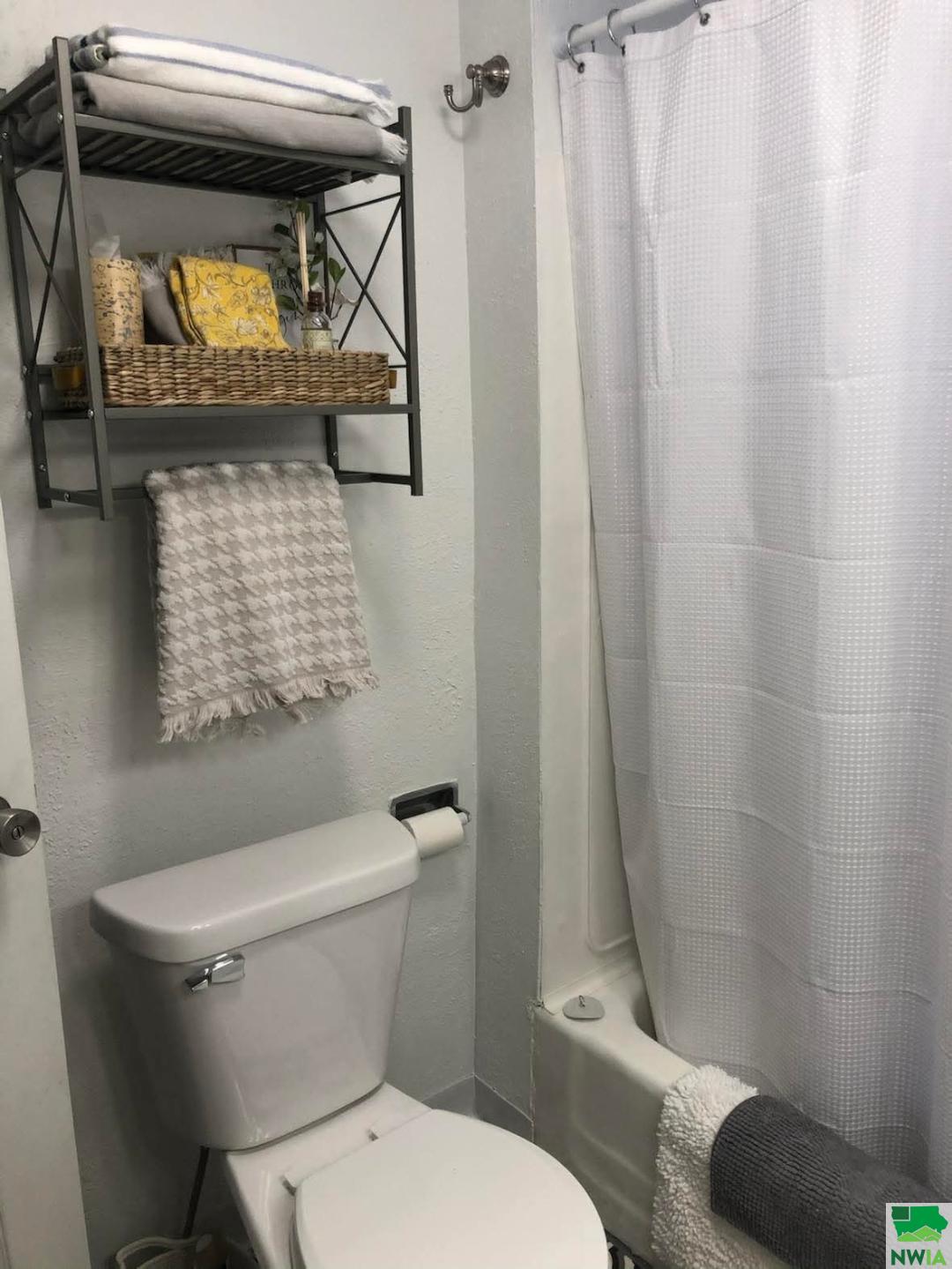 MLS #828004