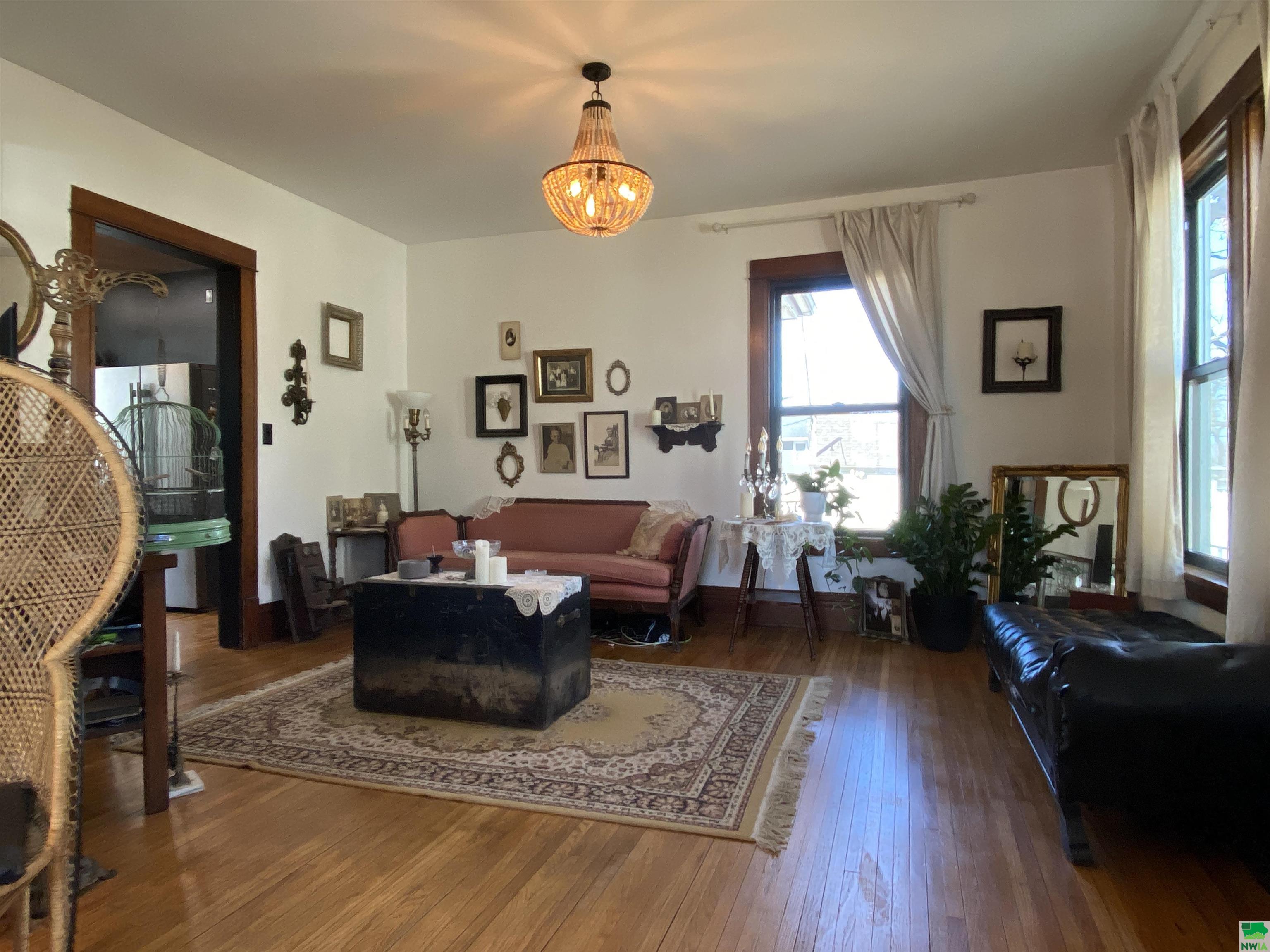 MLS #828008