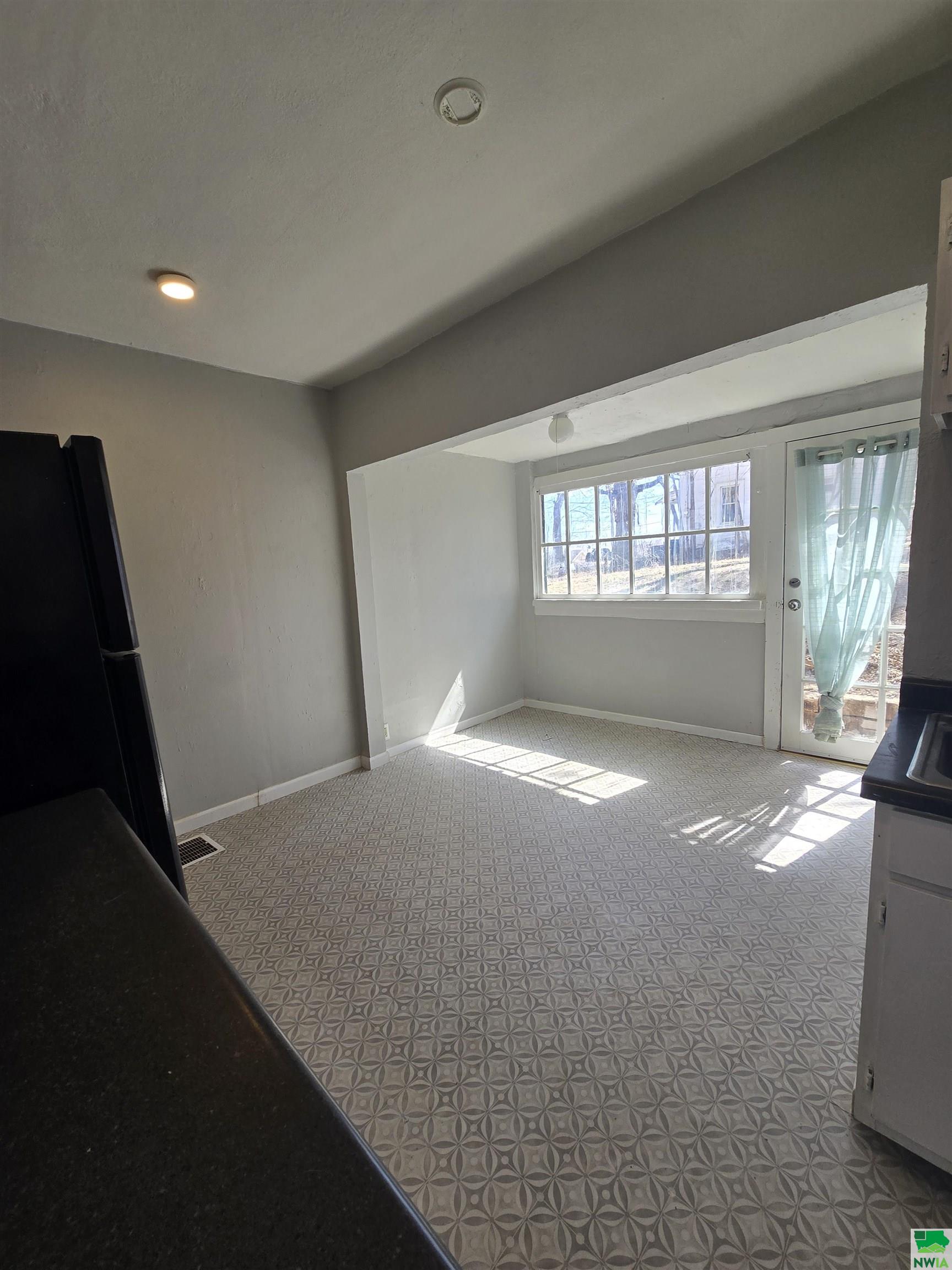 MLS #828010