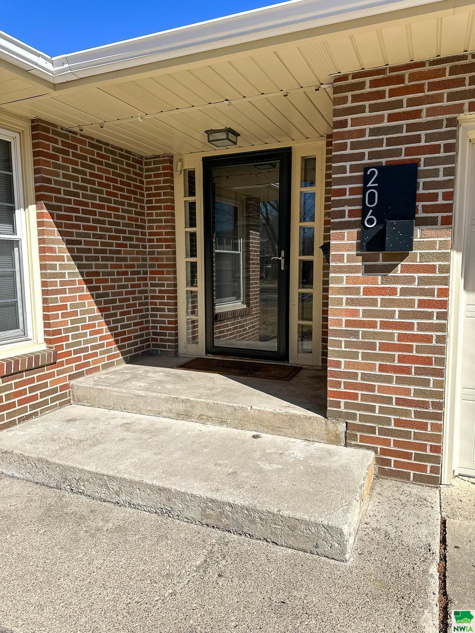 MLS #828011