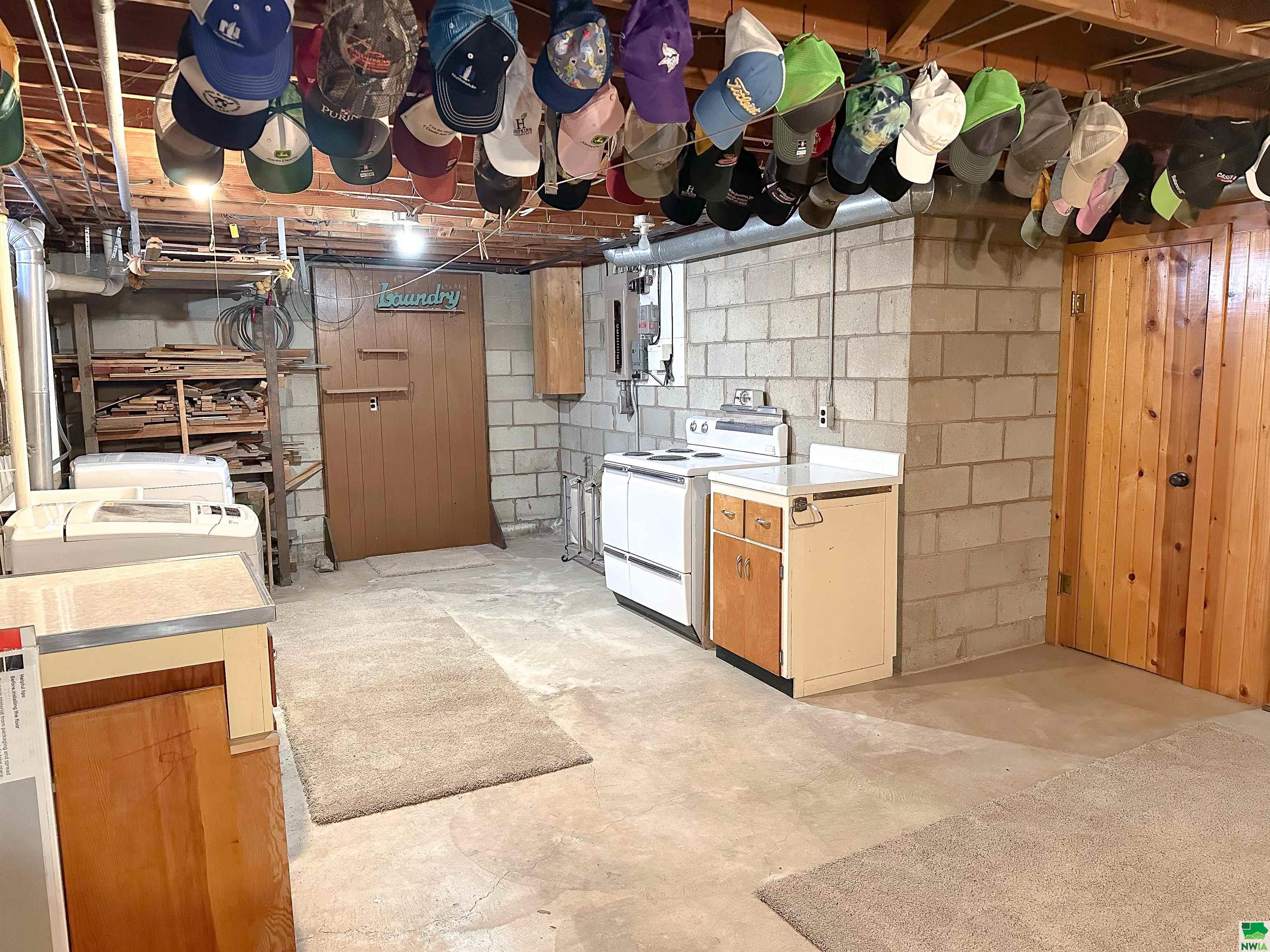 MLS #828011