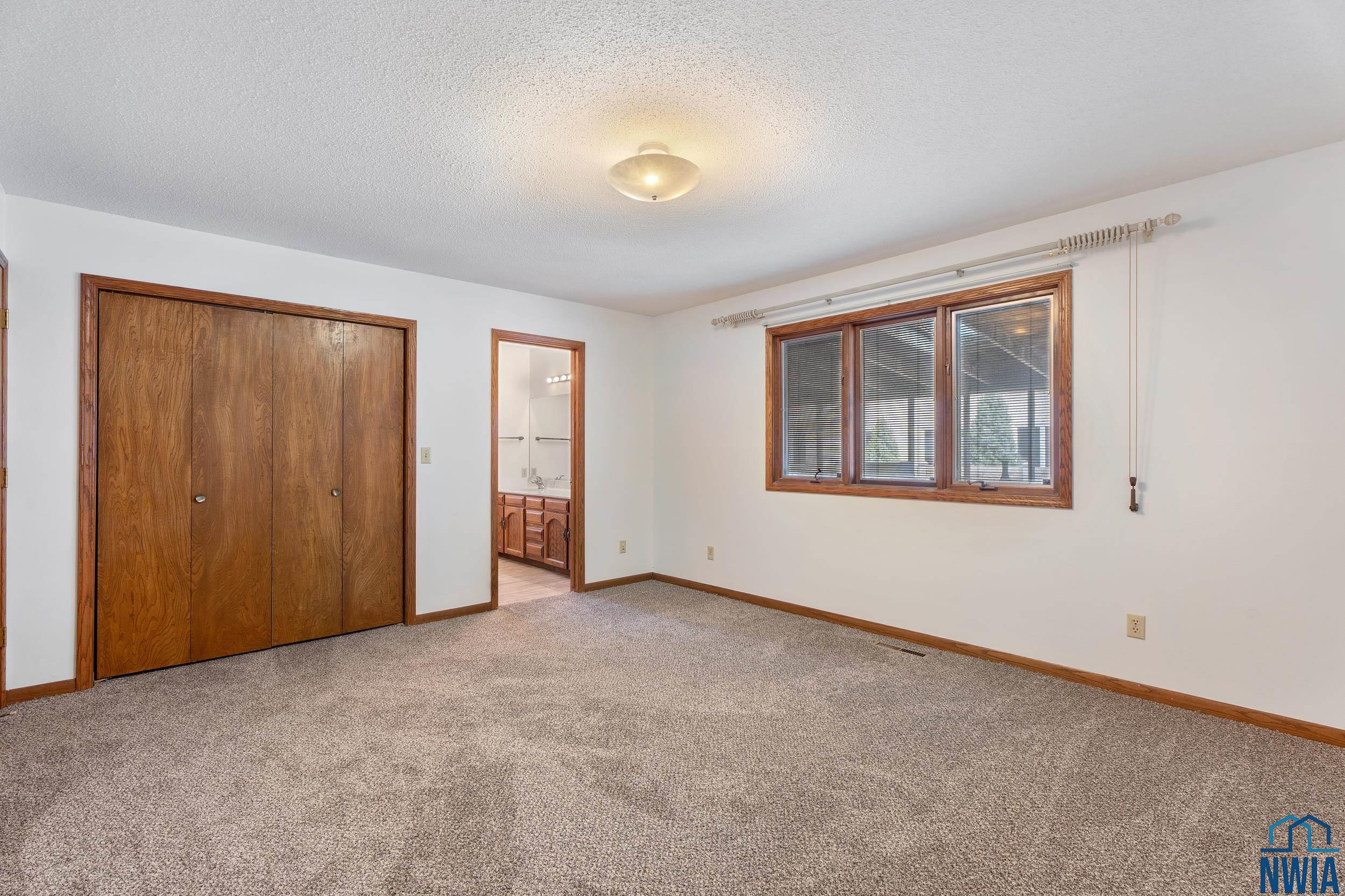 MLS #828016