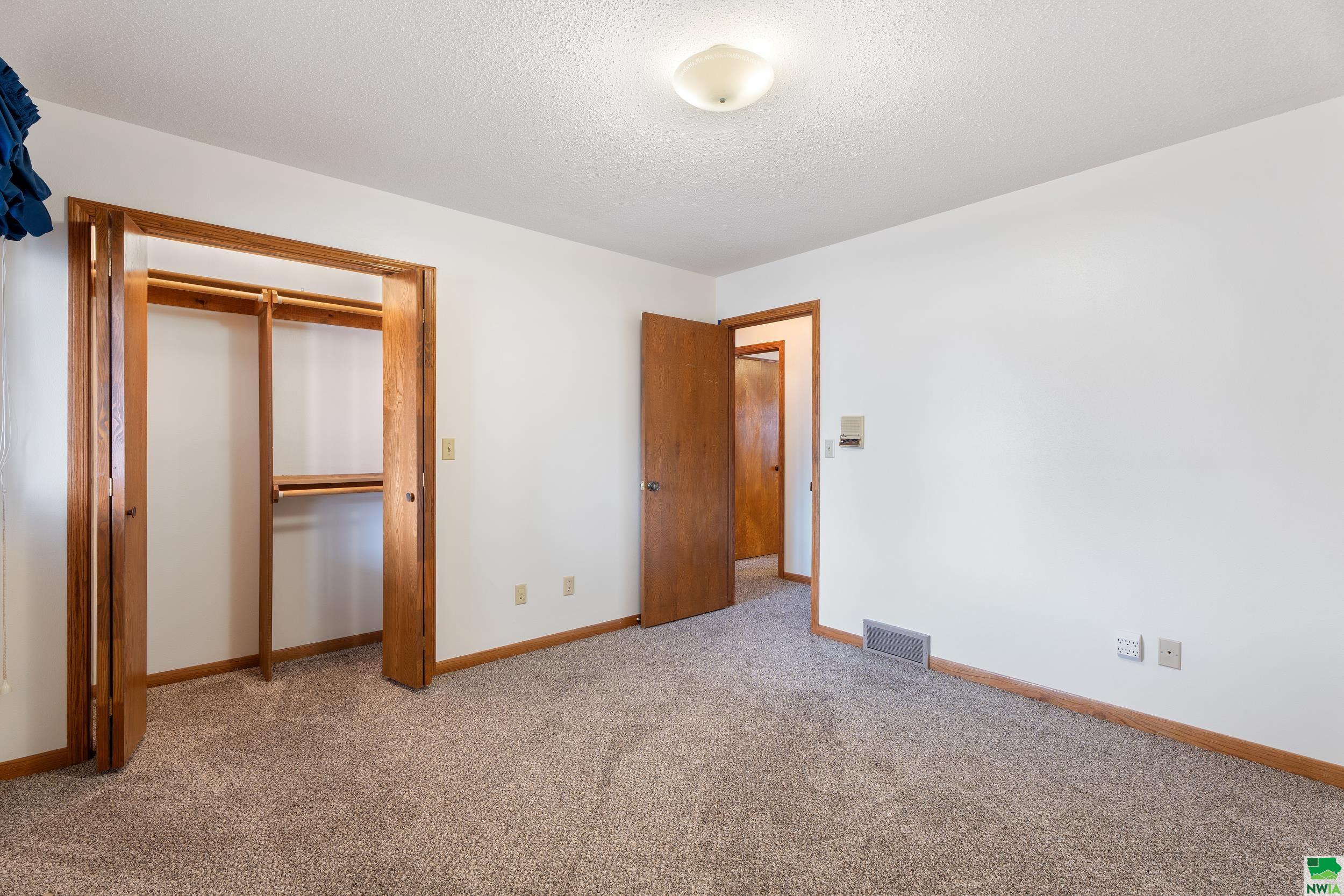 MLS #828016