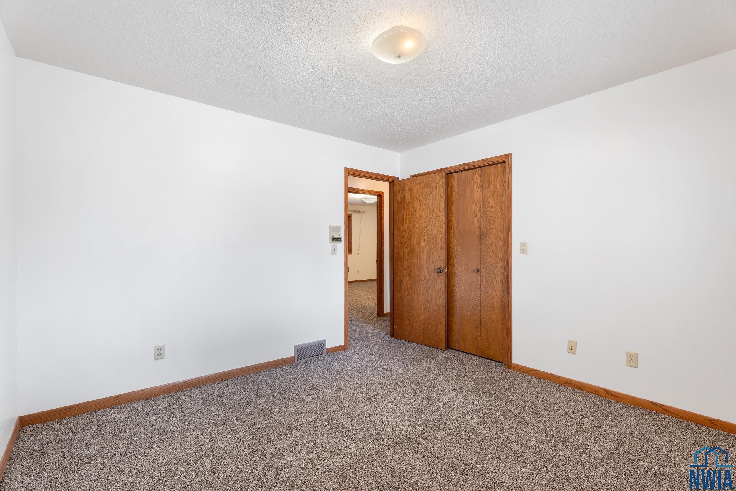 MLS #828016