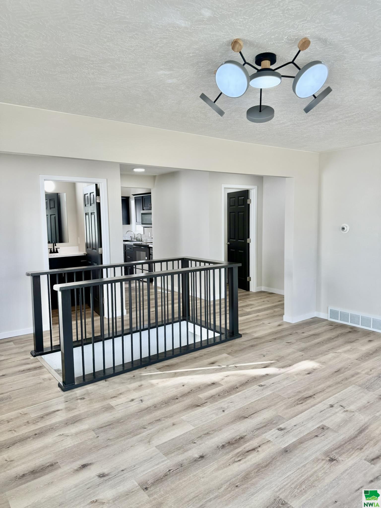 MLS #828017