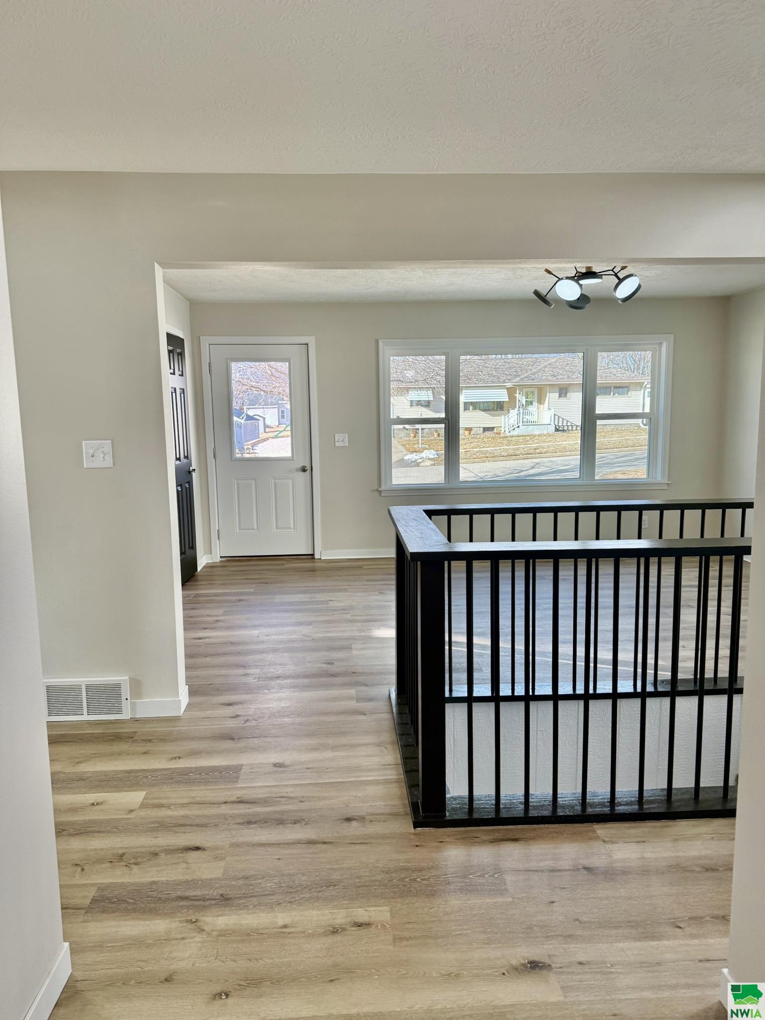 MLS #828017