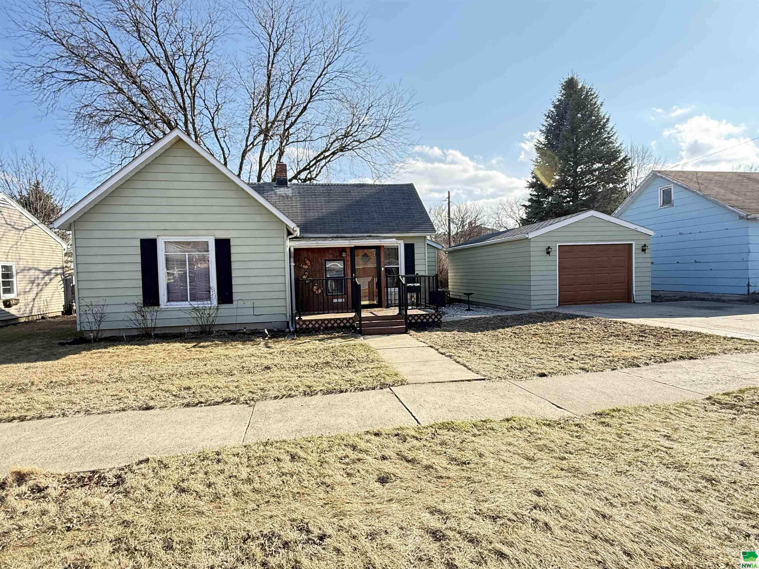401 ASH ST, Cherokee, IA 51012 