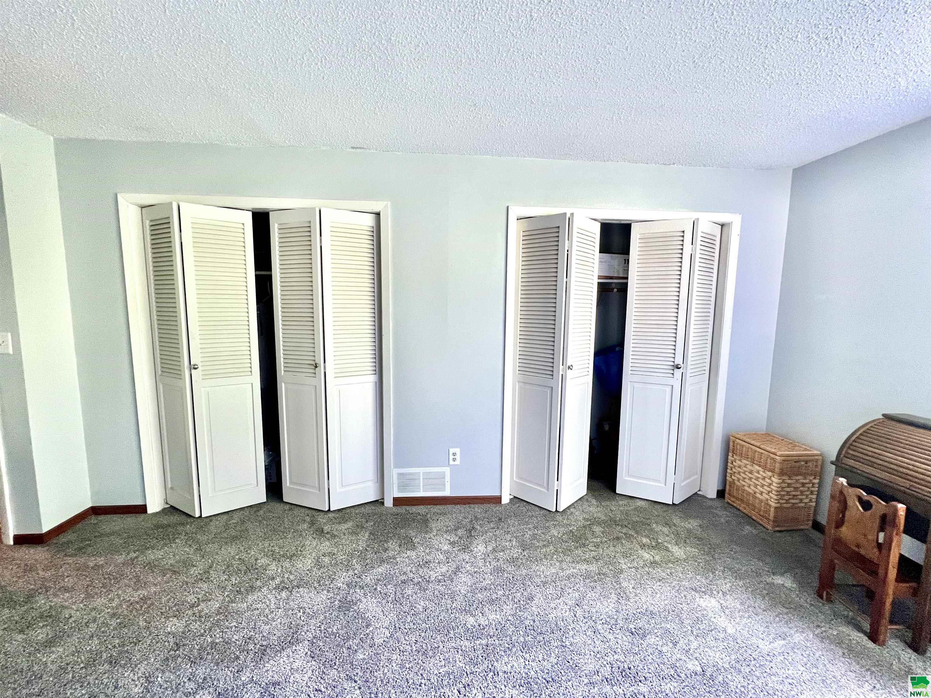 MLS #828038