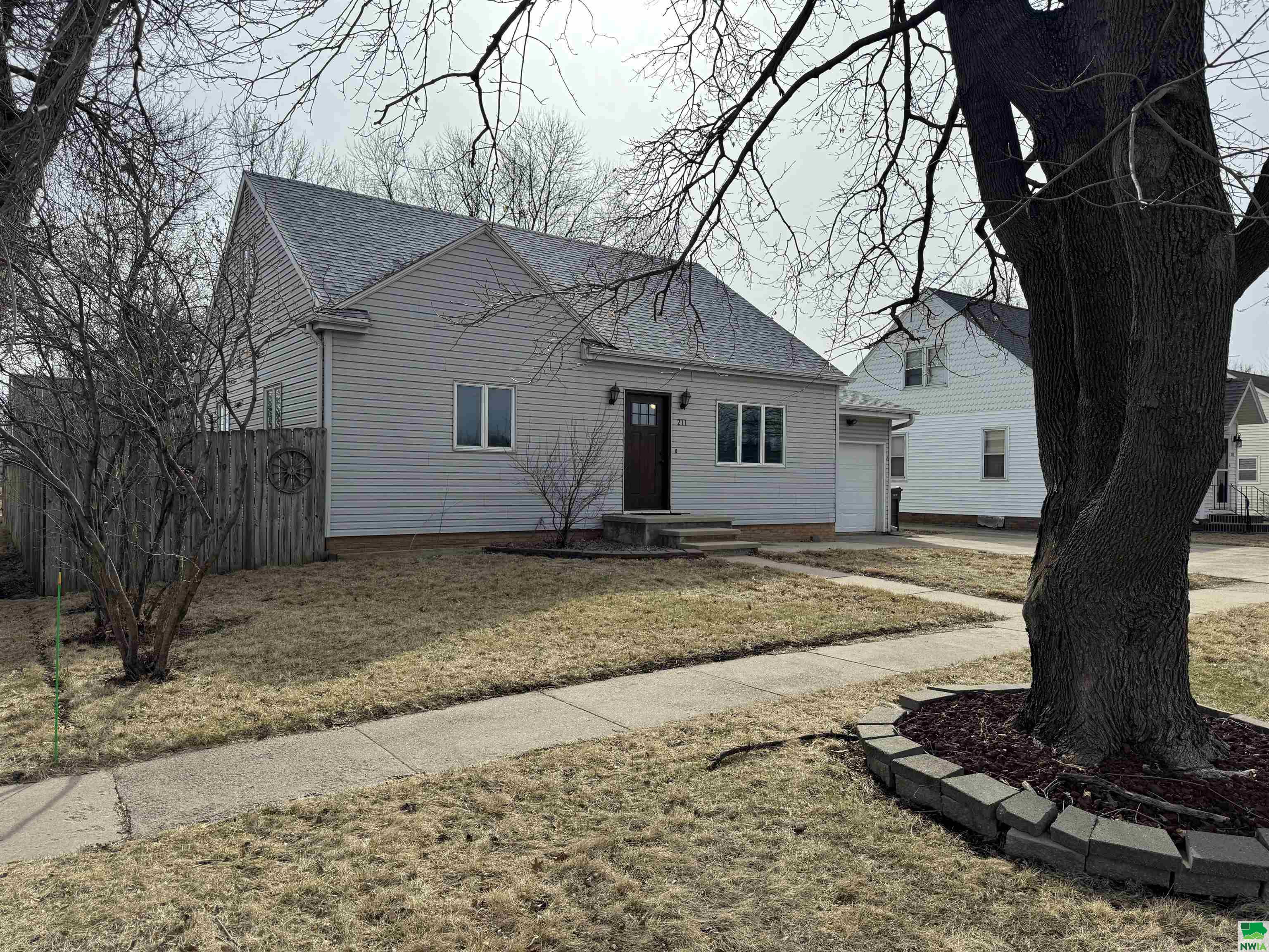 MLS #828040