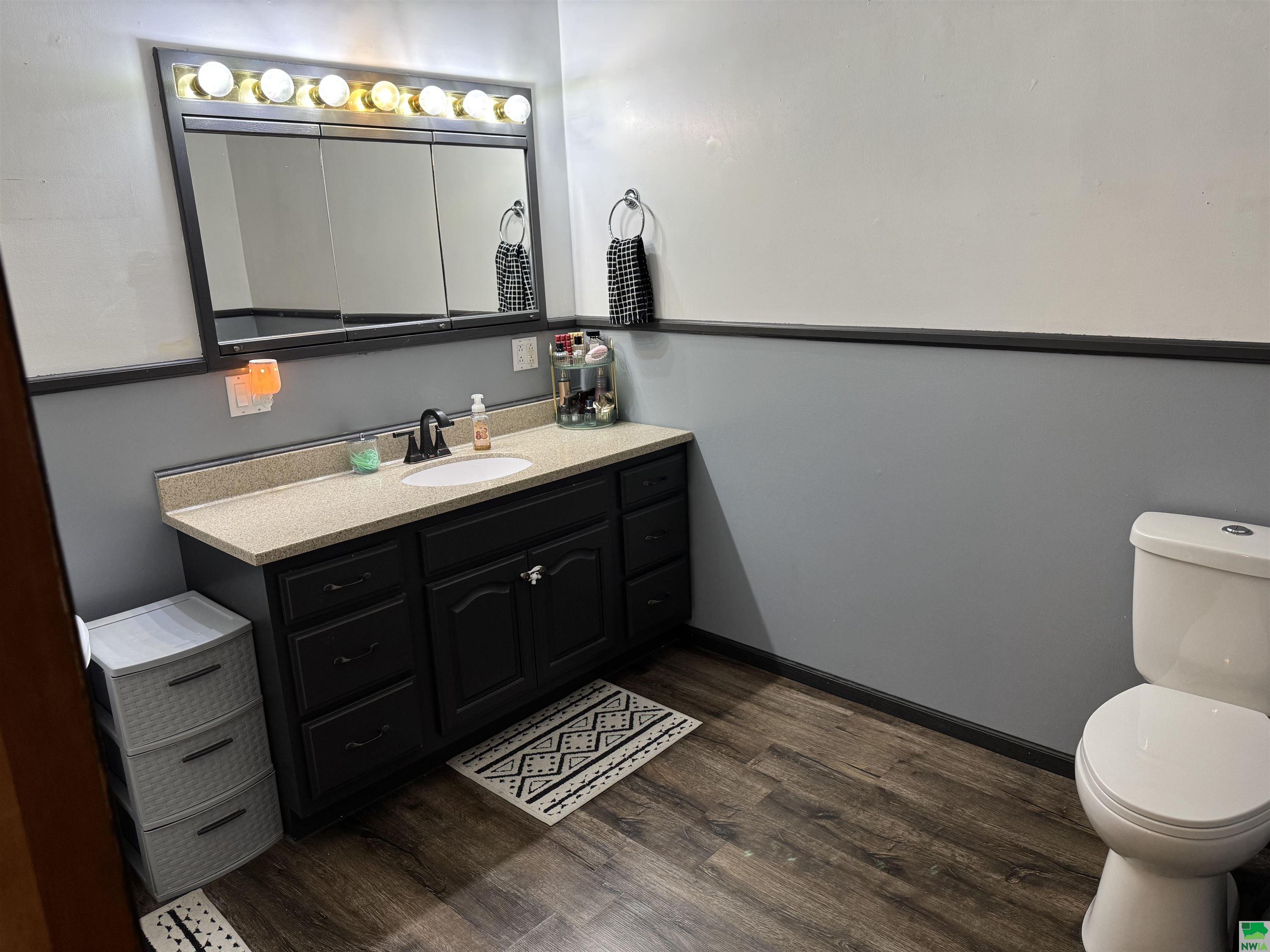 MLS #828040