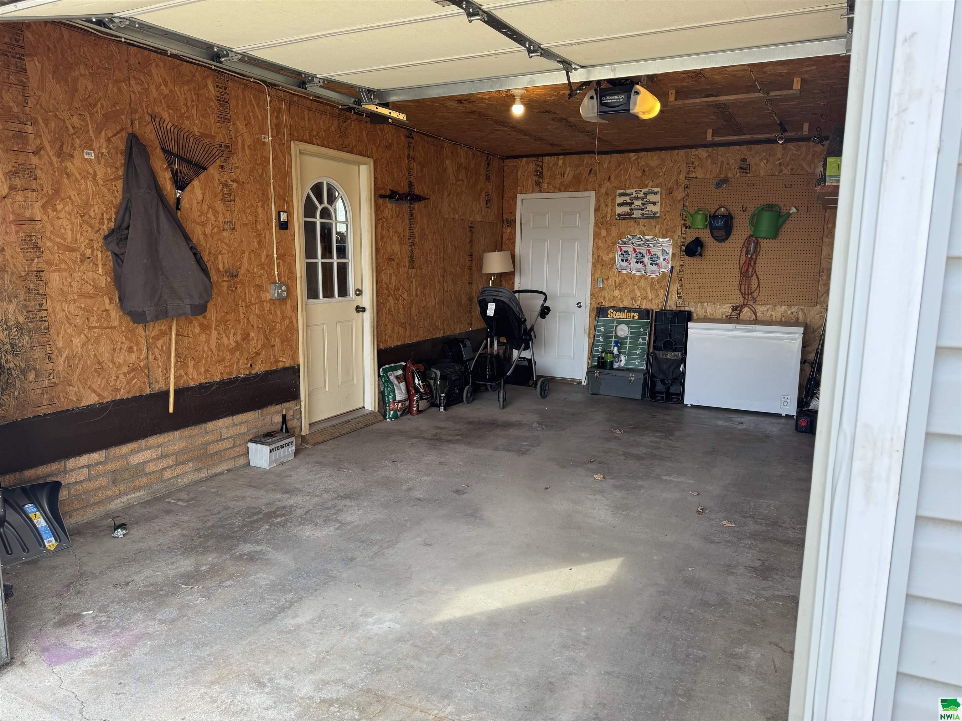 MLS #828040
