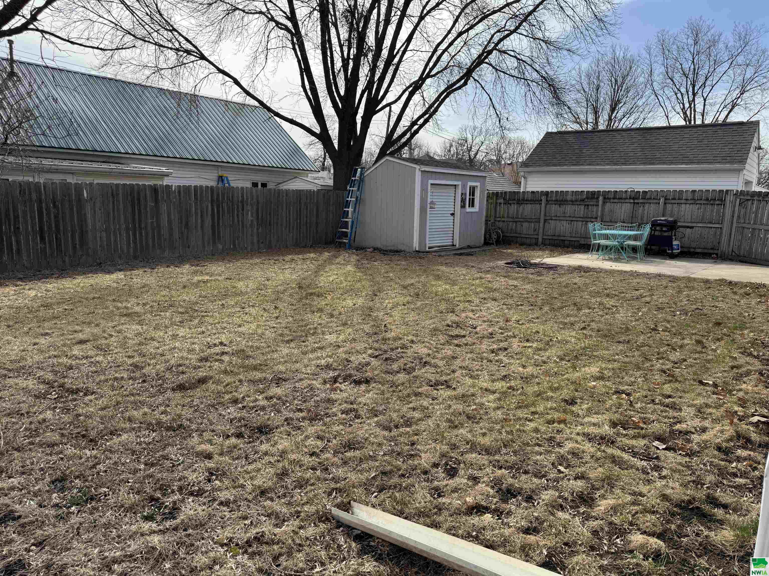 MLS #828040