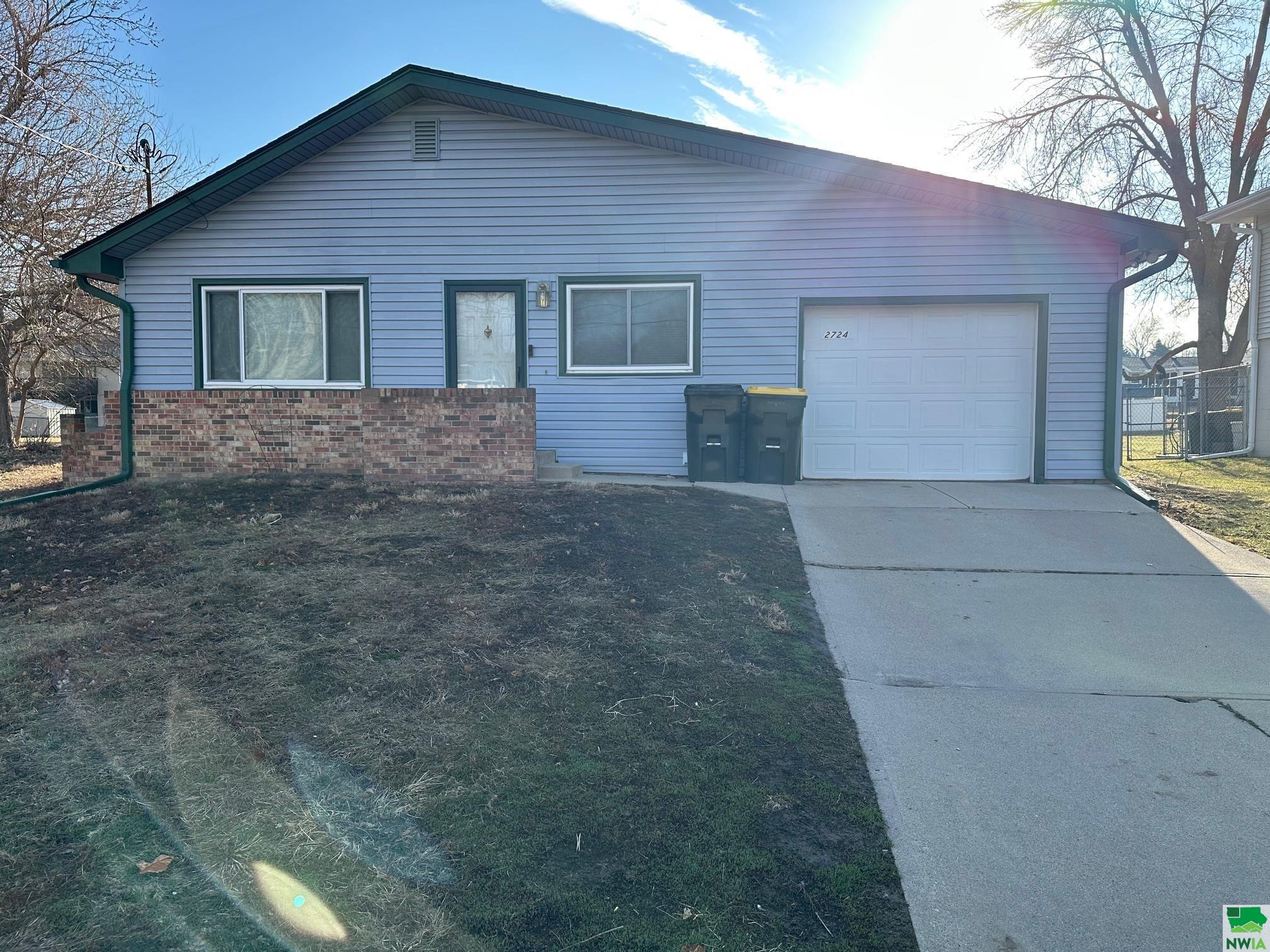 2724 Saint Aubin St S, Sioux City, IA 51106 