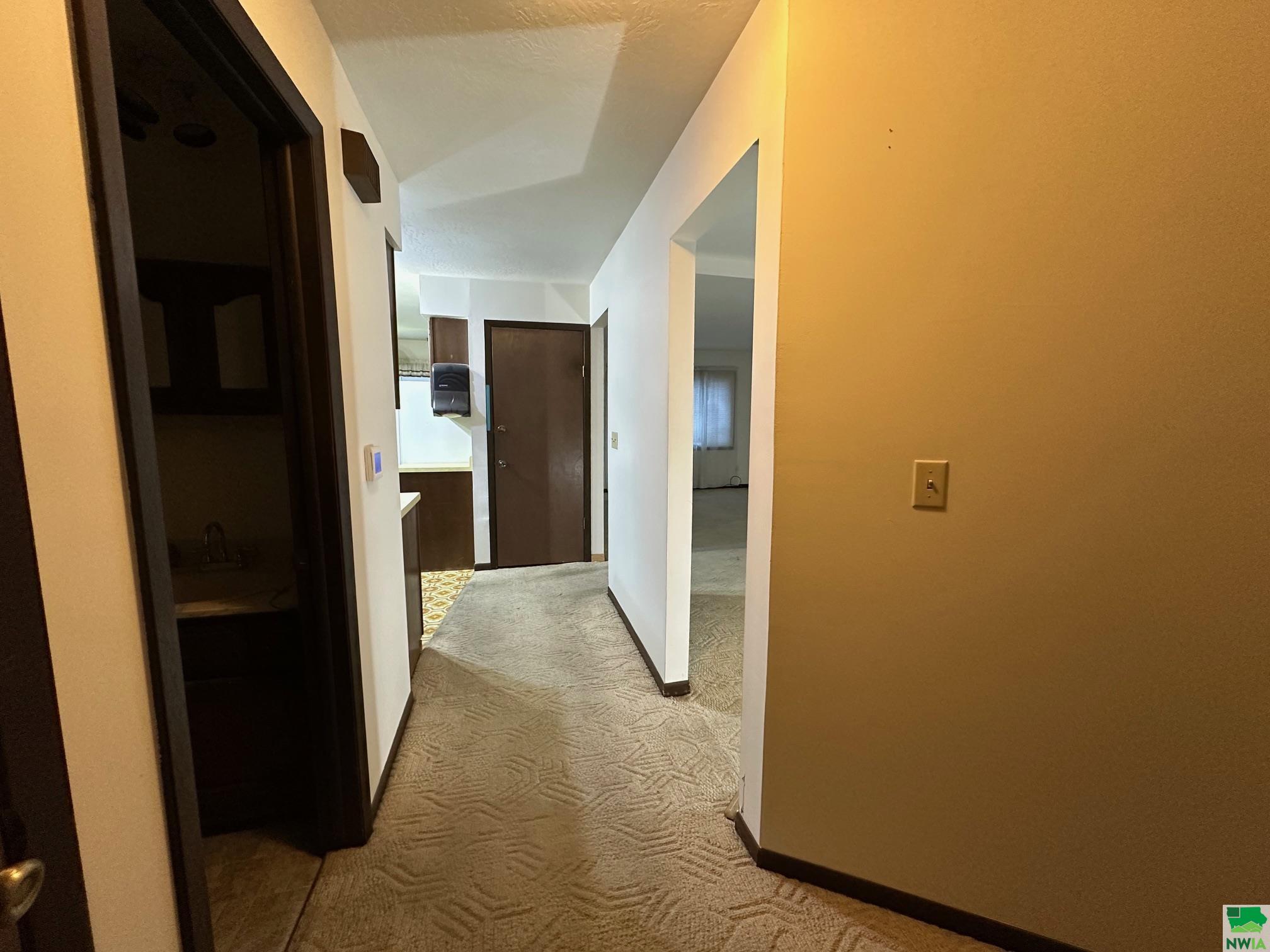 MLS #828046