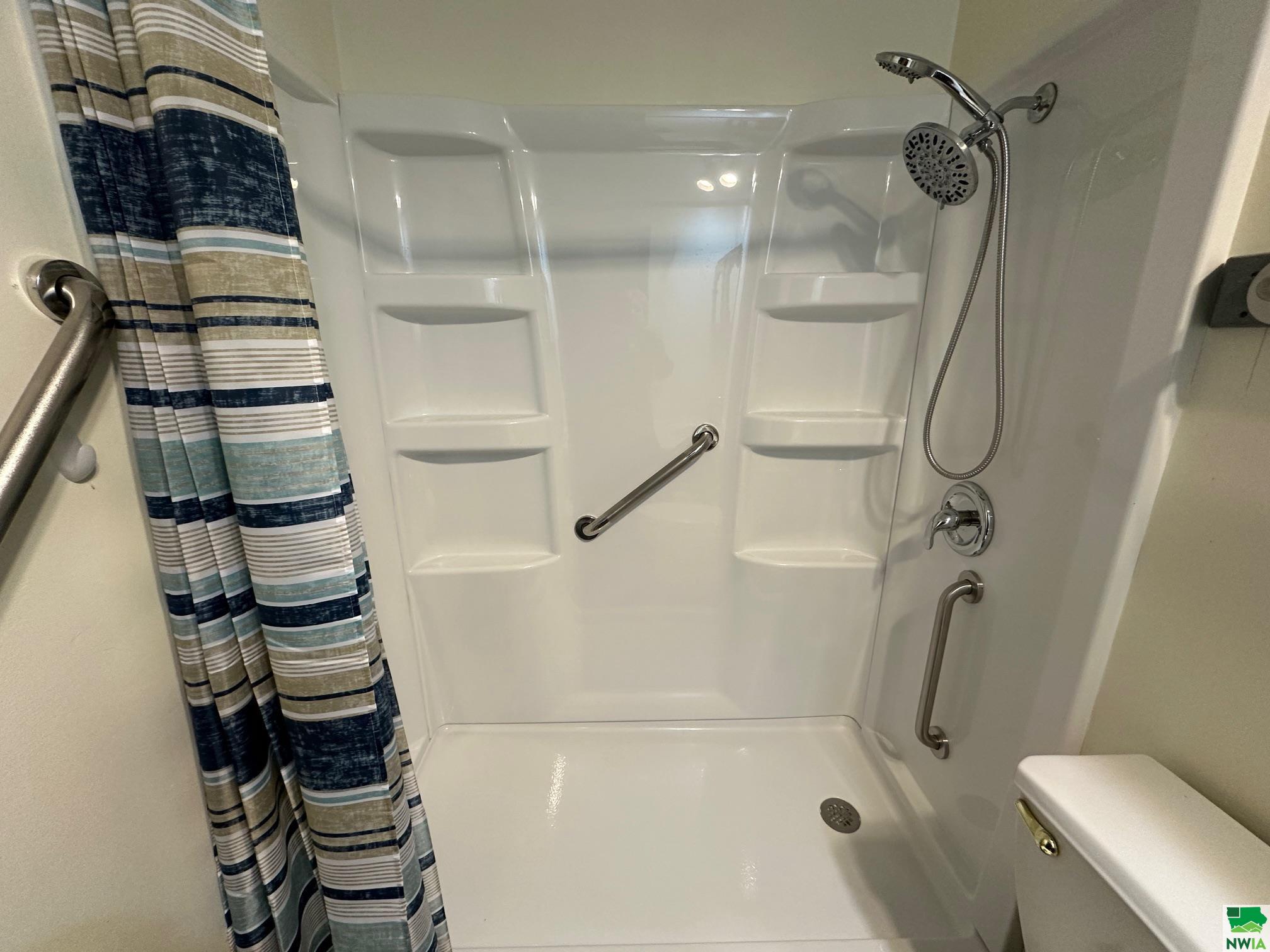 MLS #828046