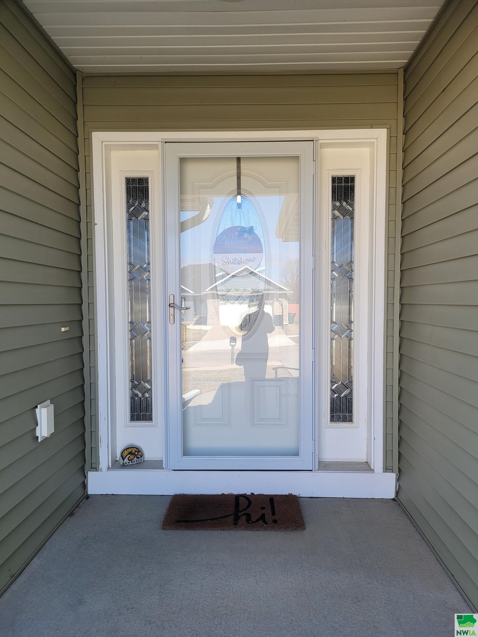 MLS #828052