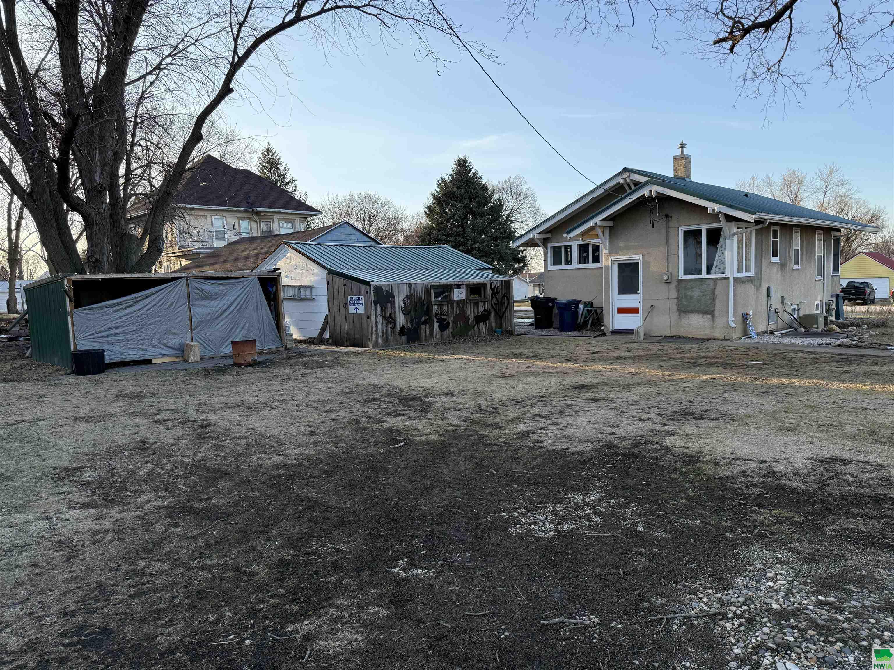 MLS #828055