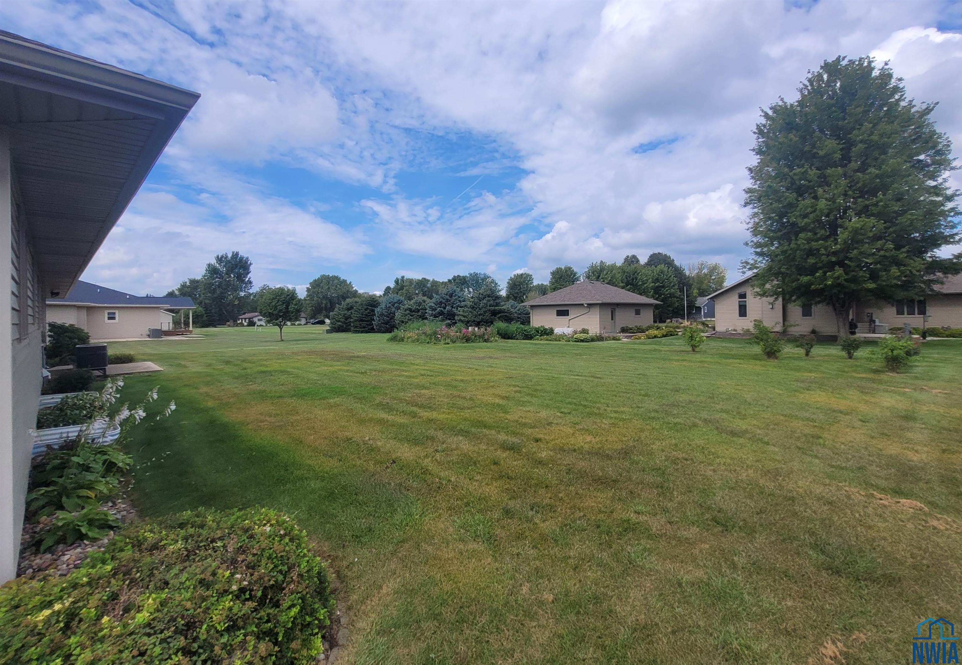MLS #828060