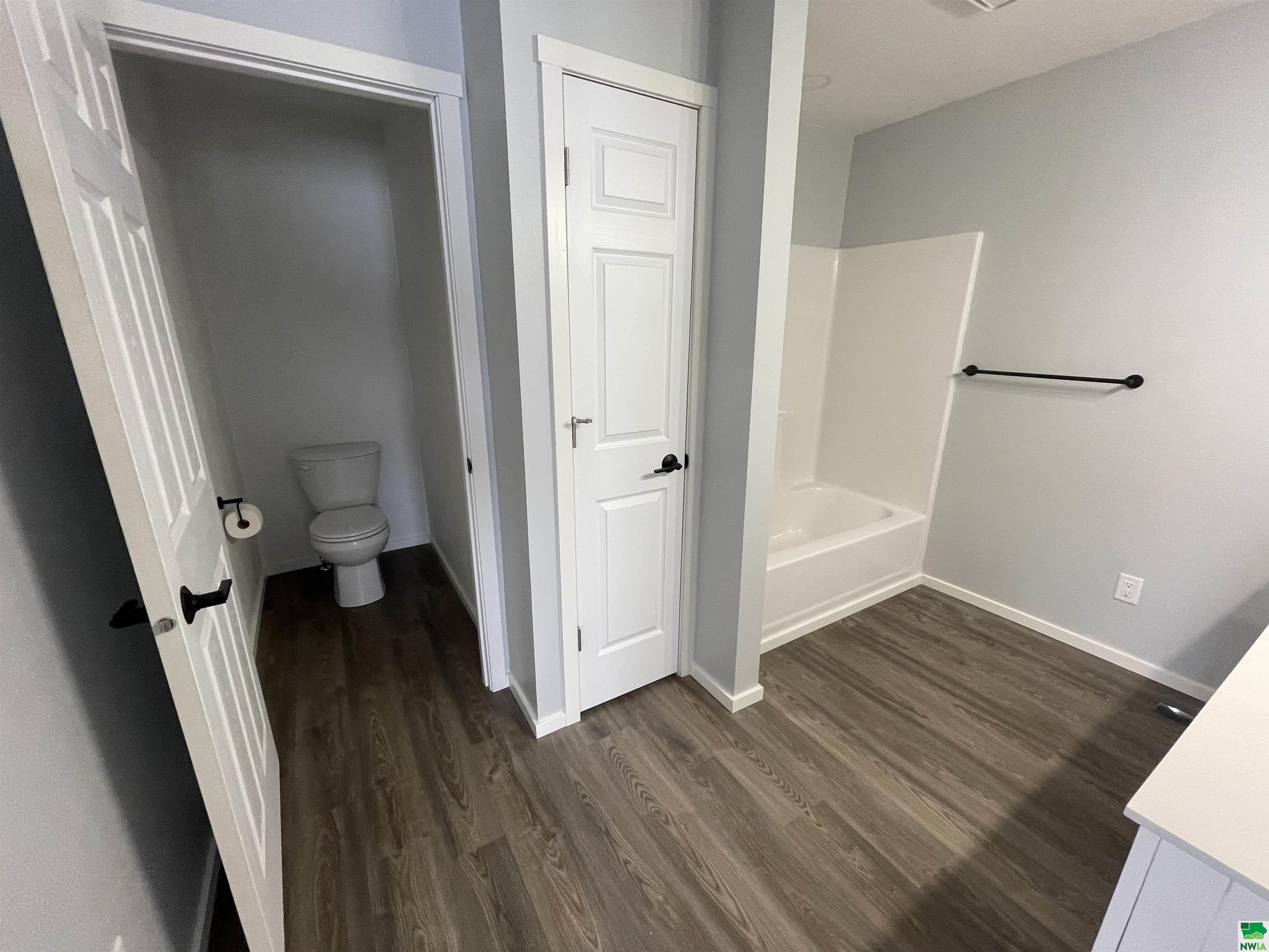 MLS #828064