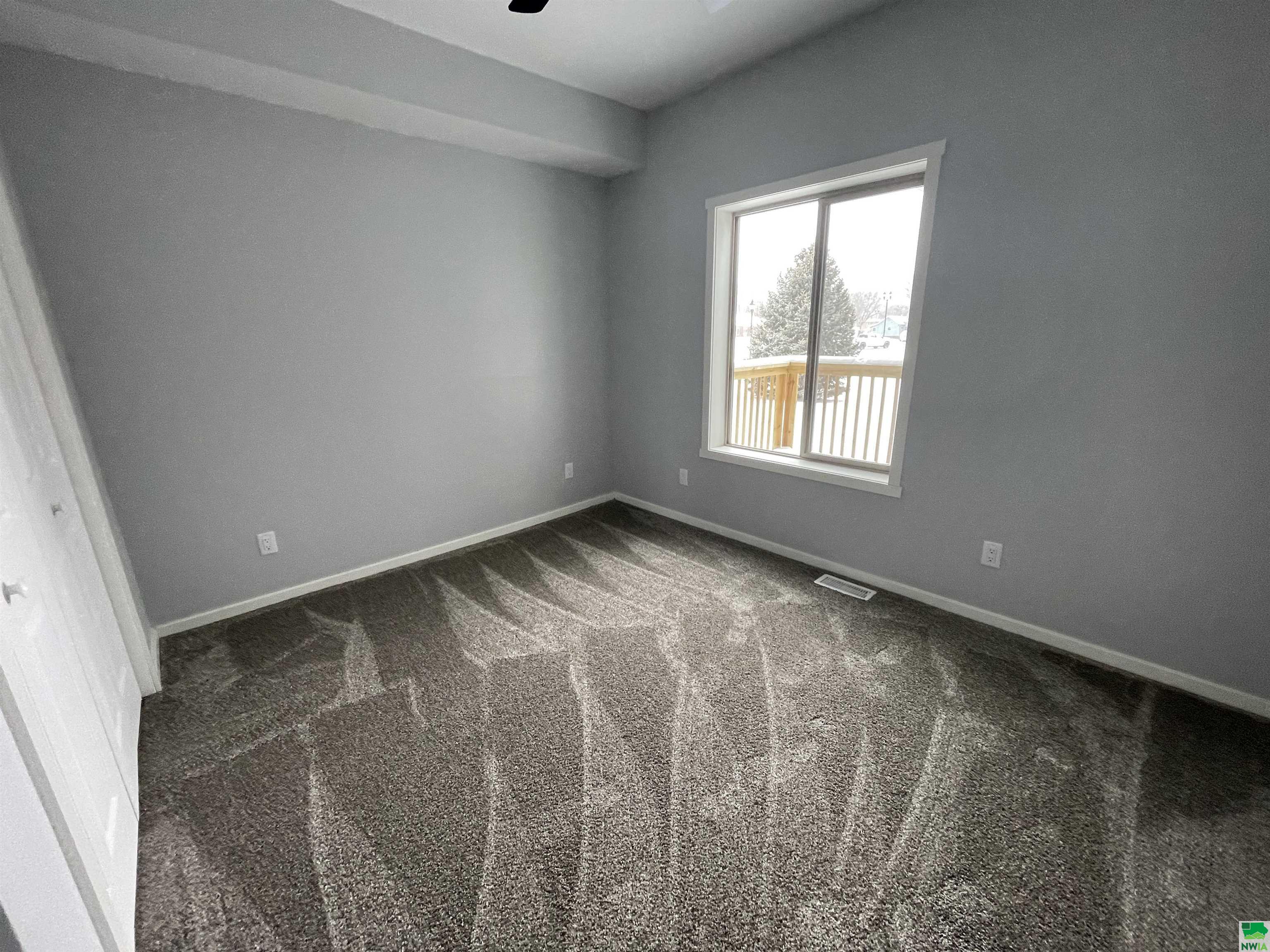 MLS #828064