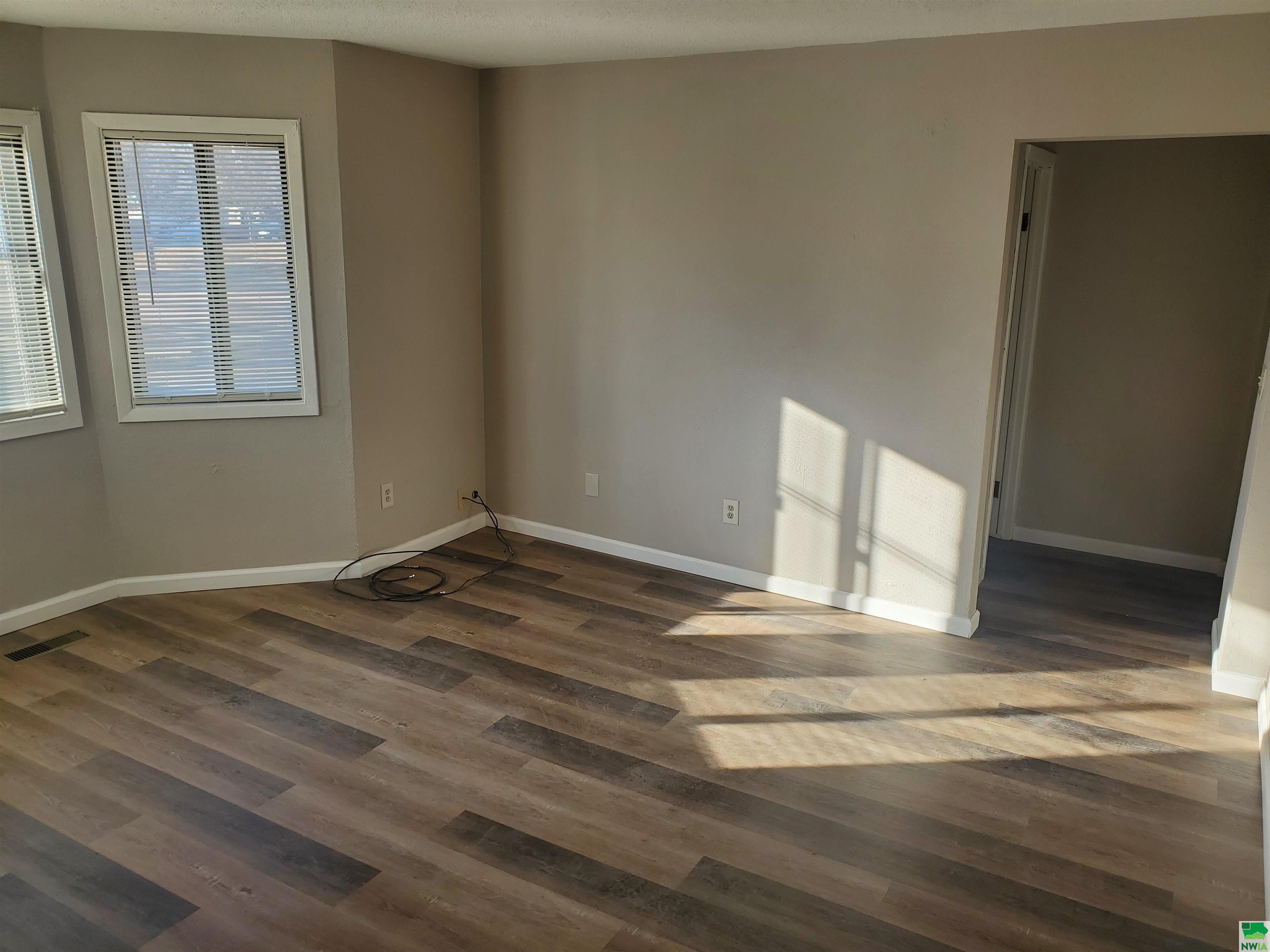 MLS #828071