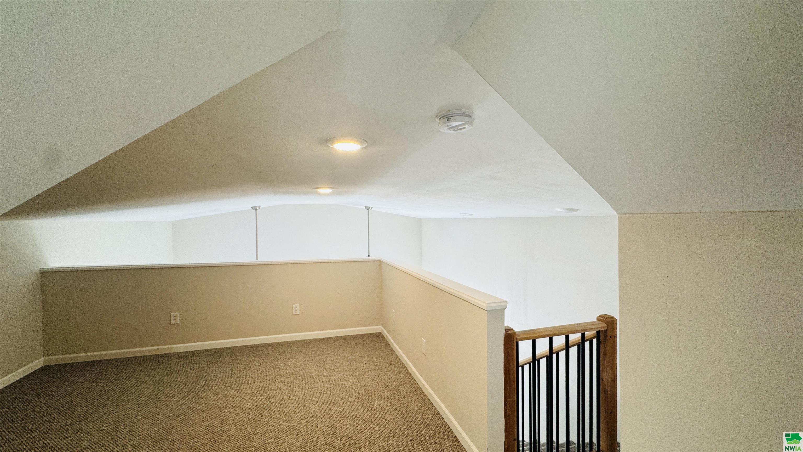 MLS #828075