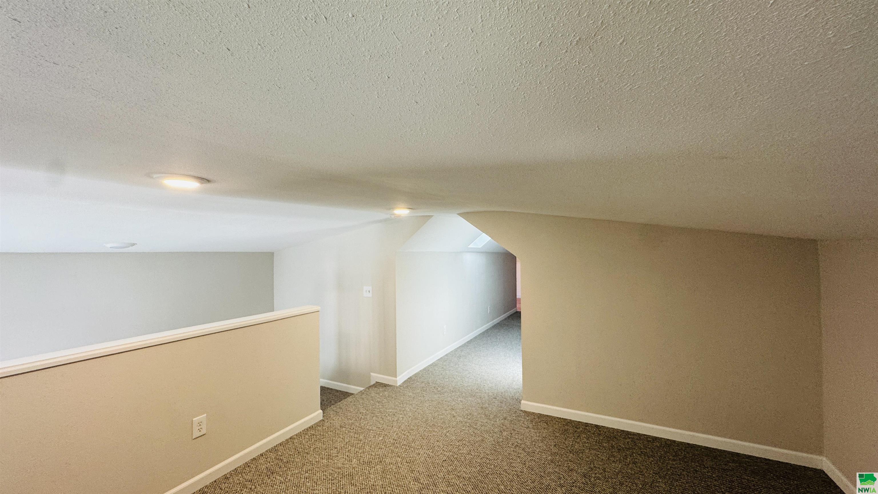MLS #828075