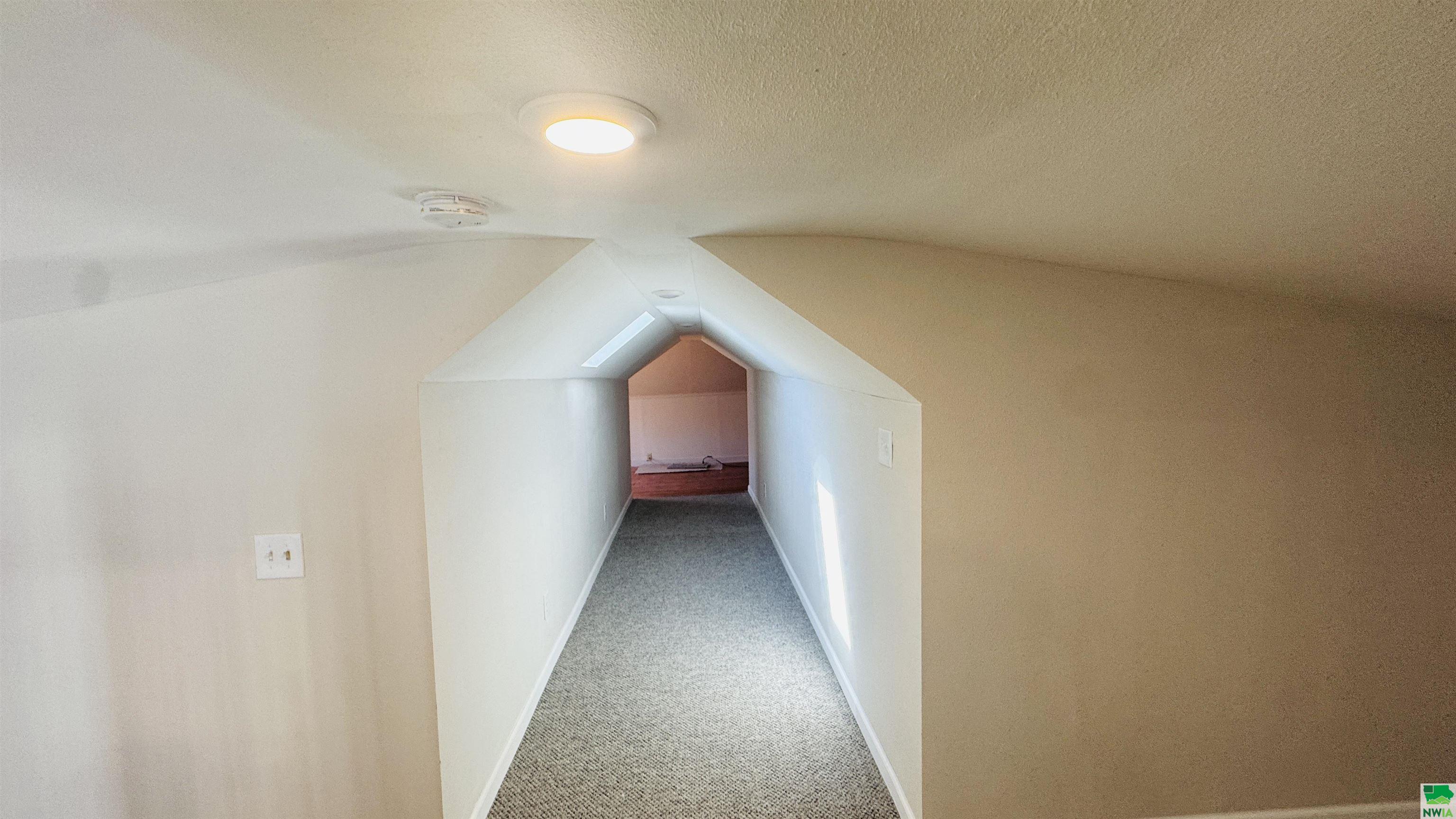 MLS #828075