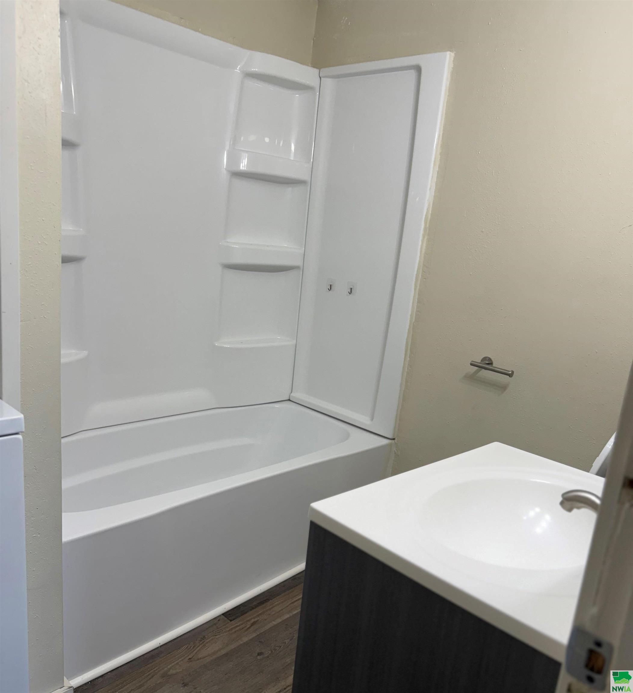 MLS #828080