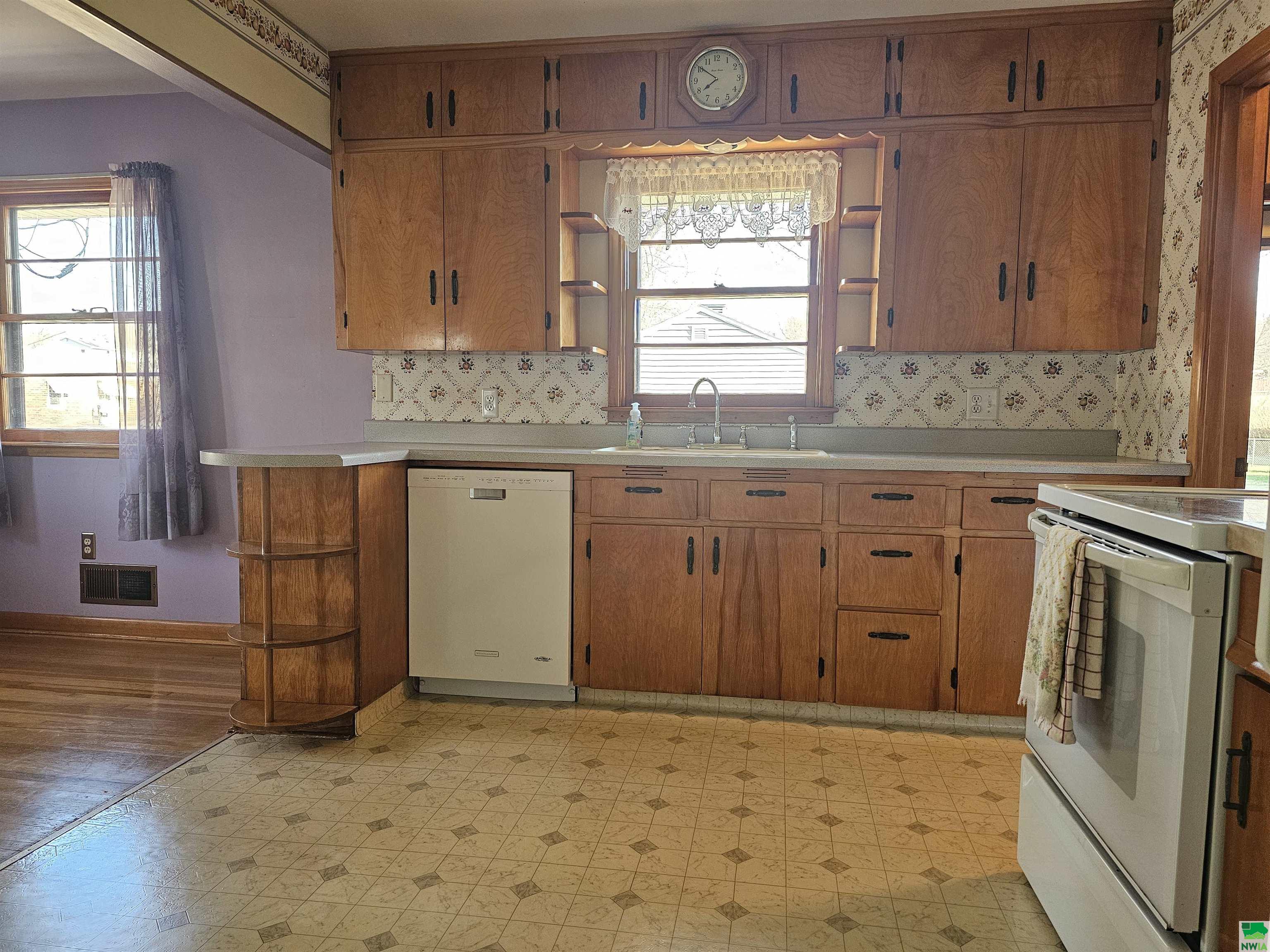 MLS #828082