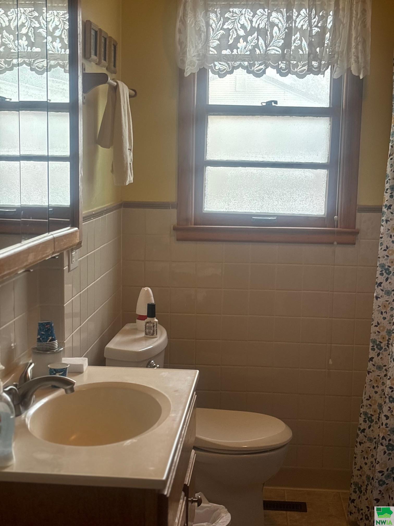 MLS #828083