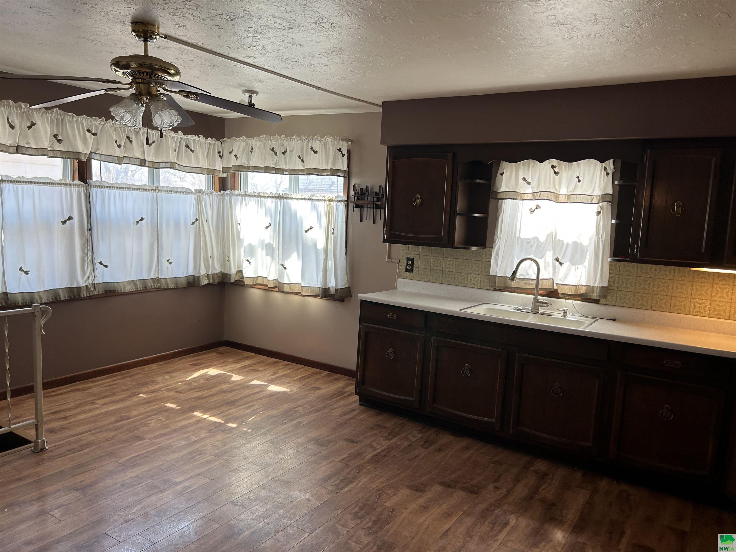 MLS #828088