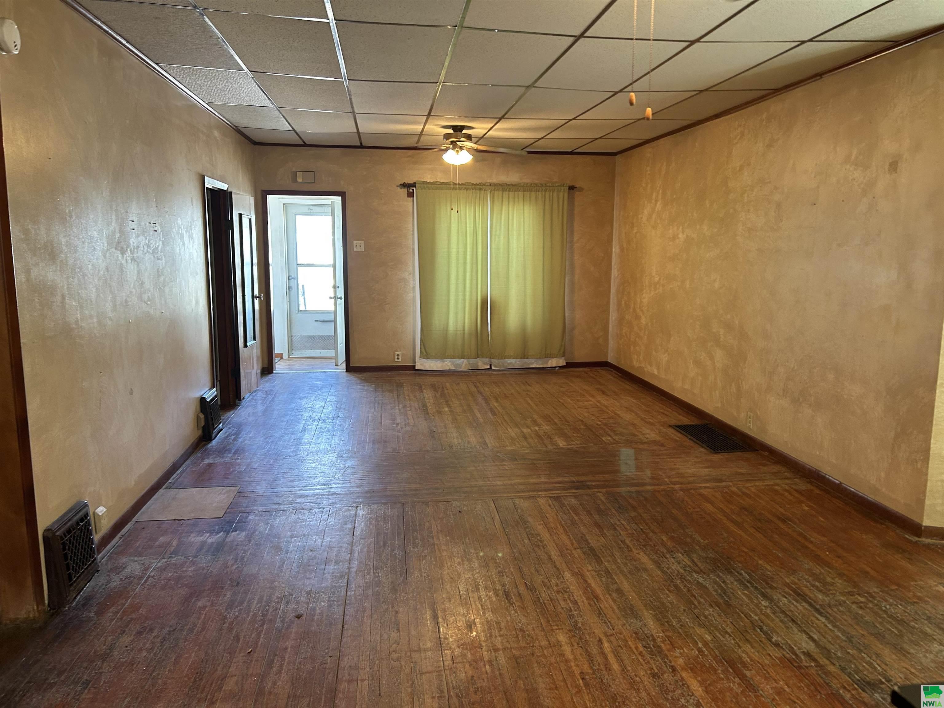 MLS #828088