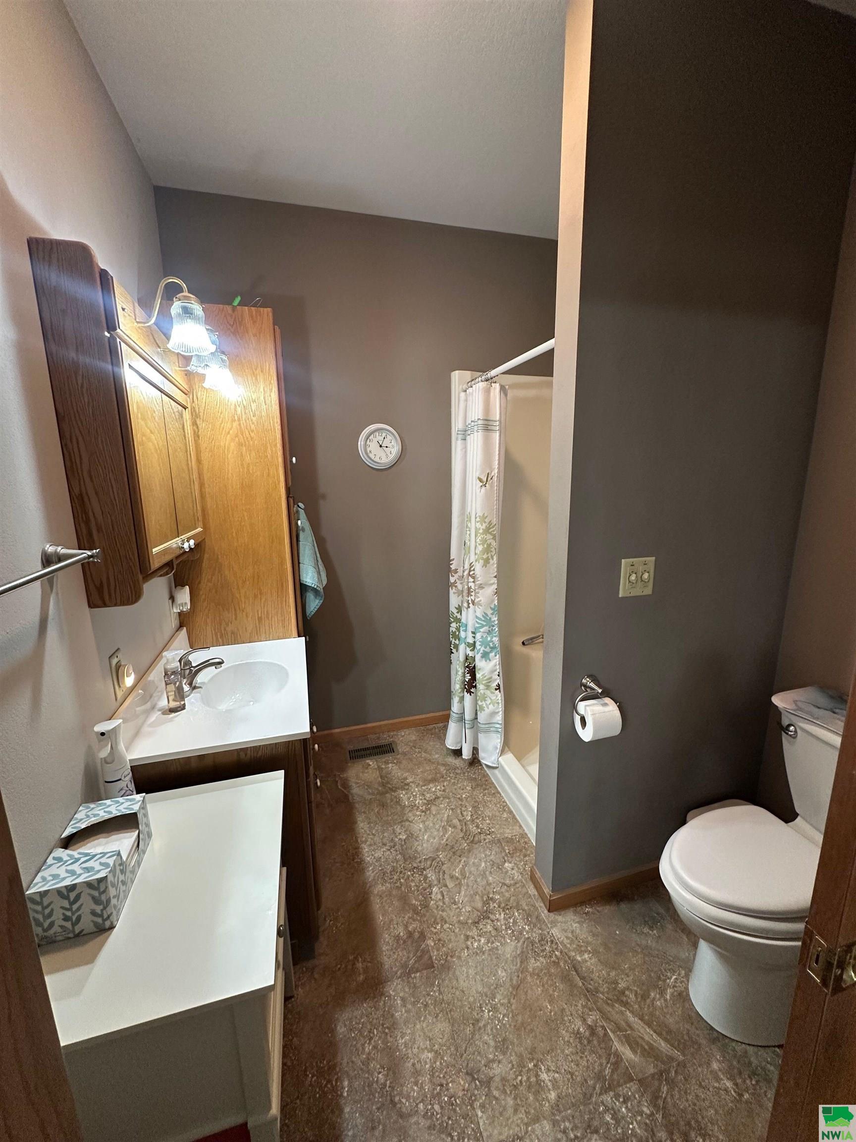 MLS #828090