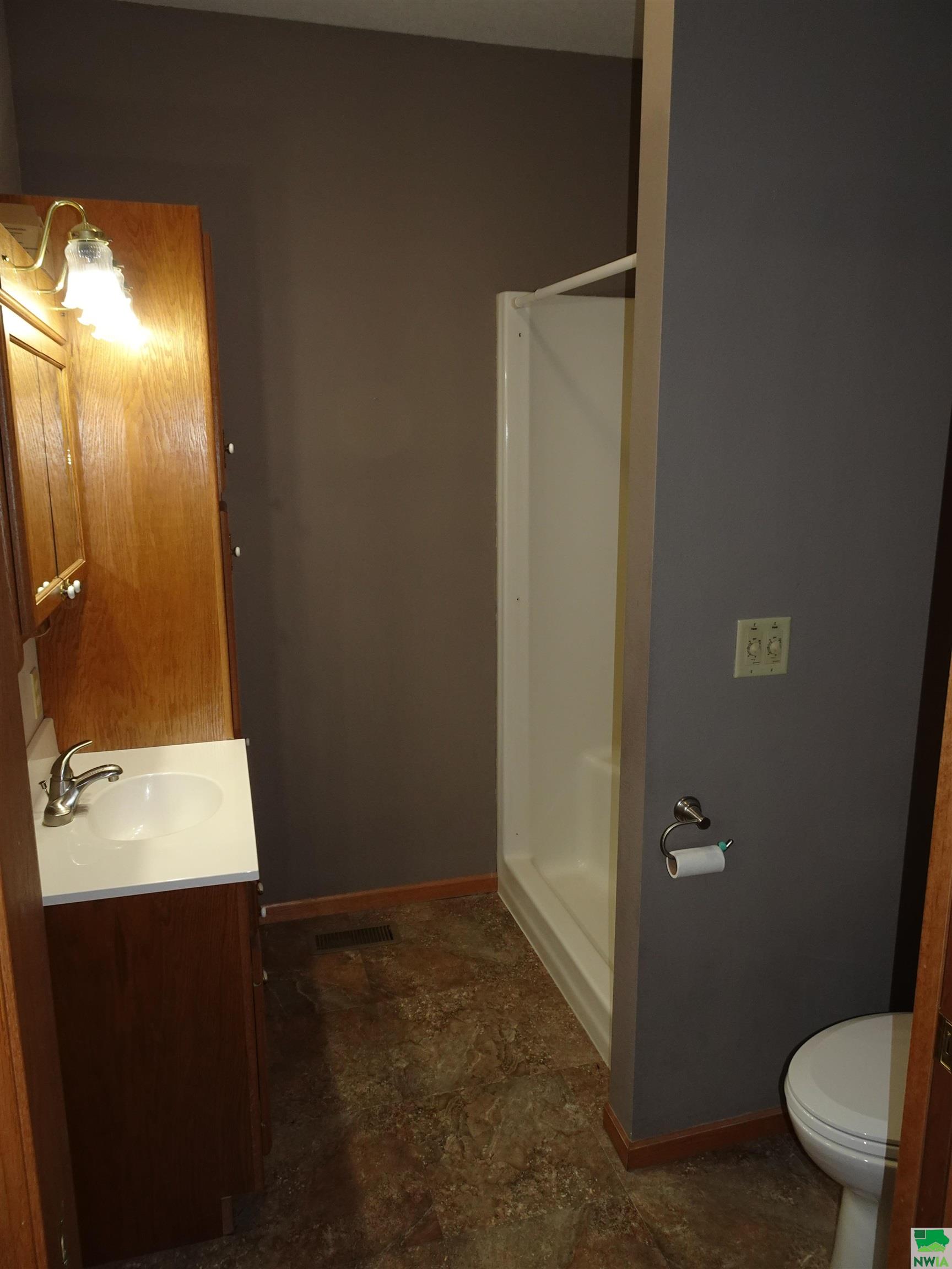 MLS #828090