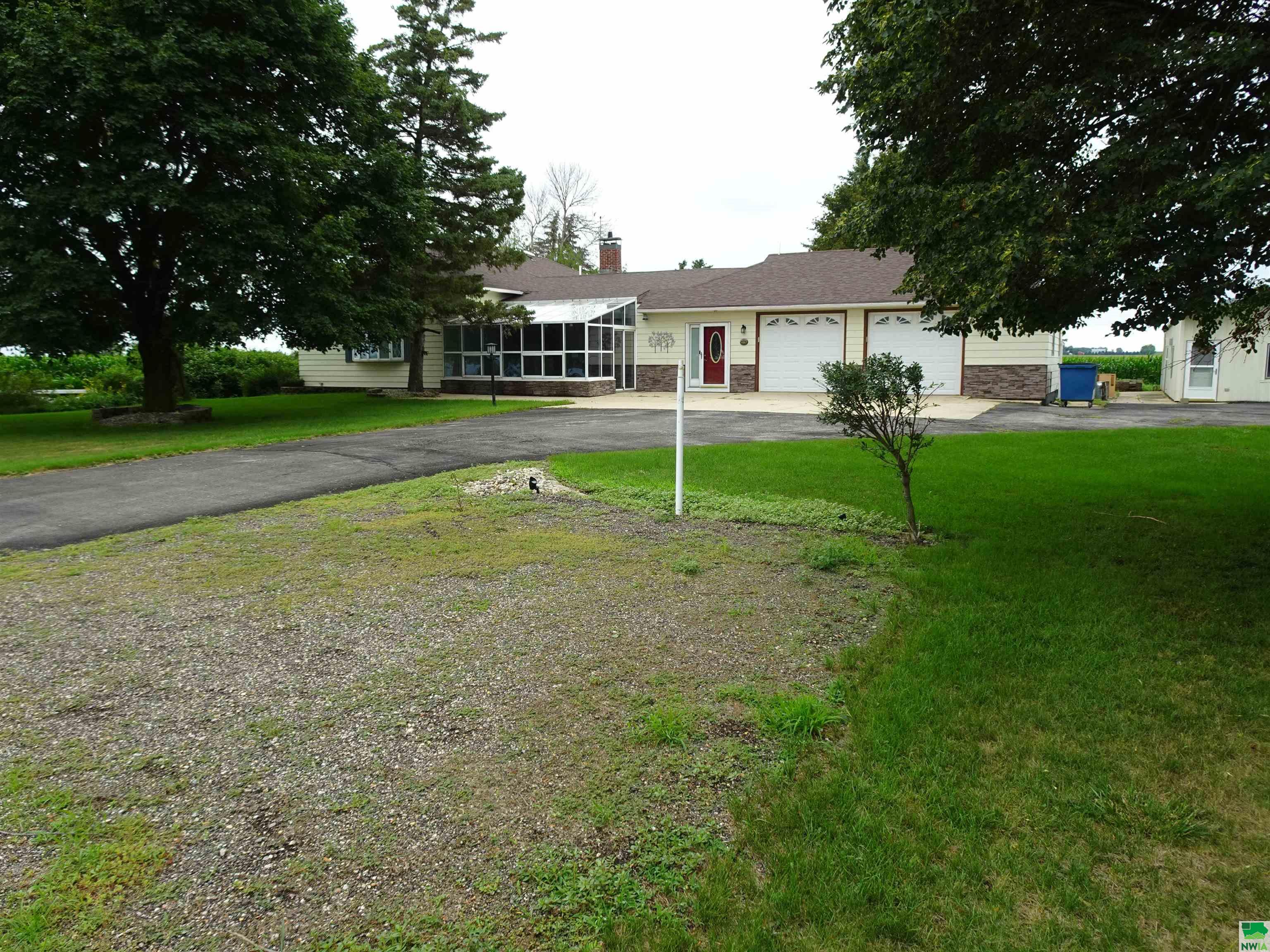 MLS #828090