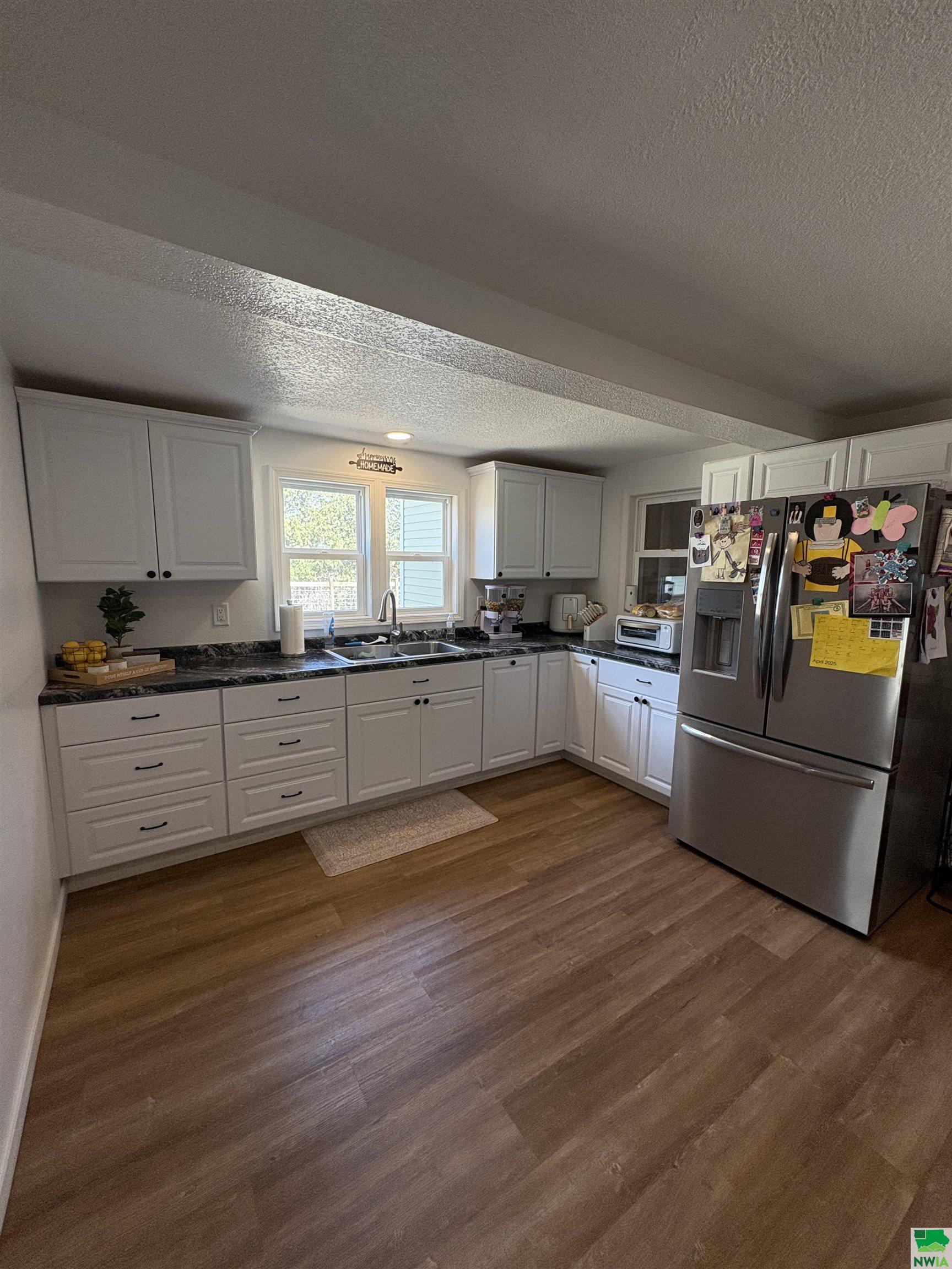 MLS #828095